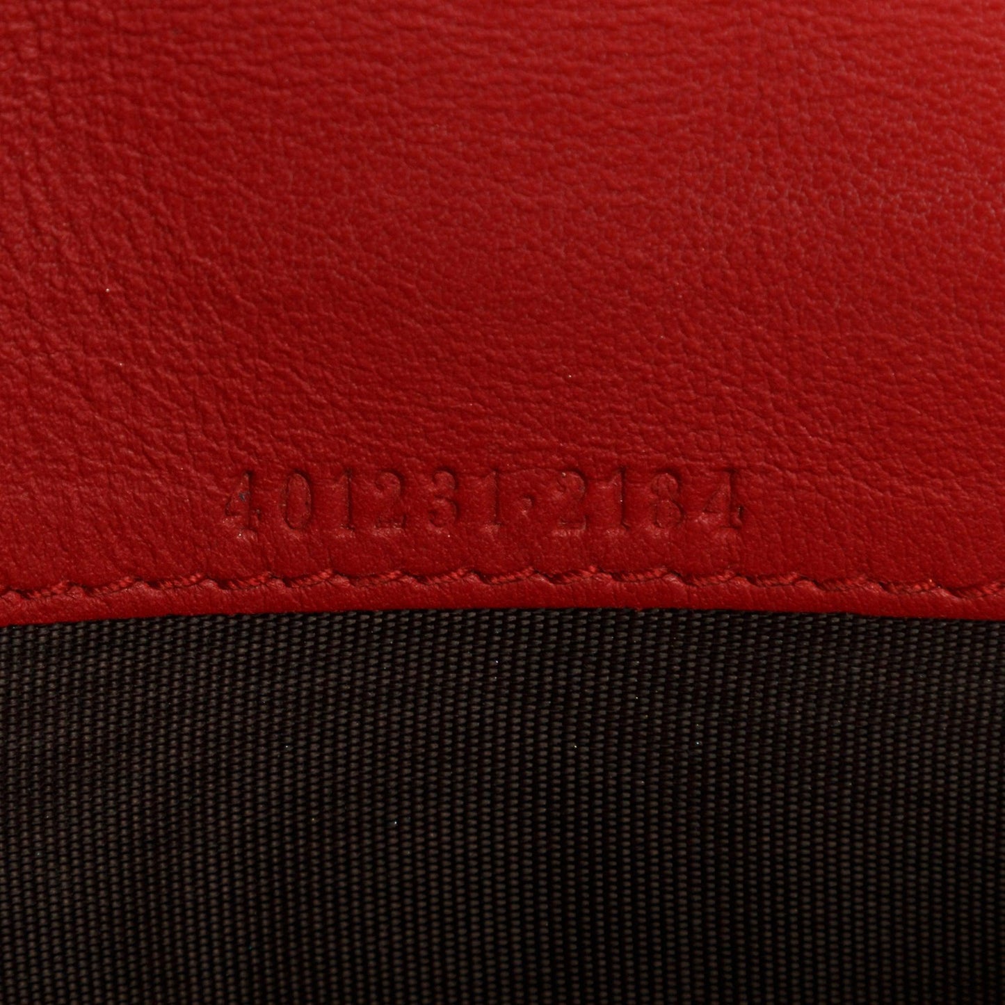 Gucci Dionysus GG Supreme Wallet on Chain