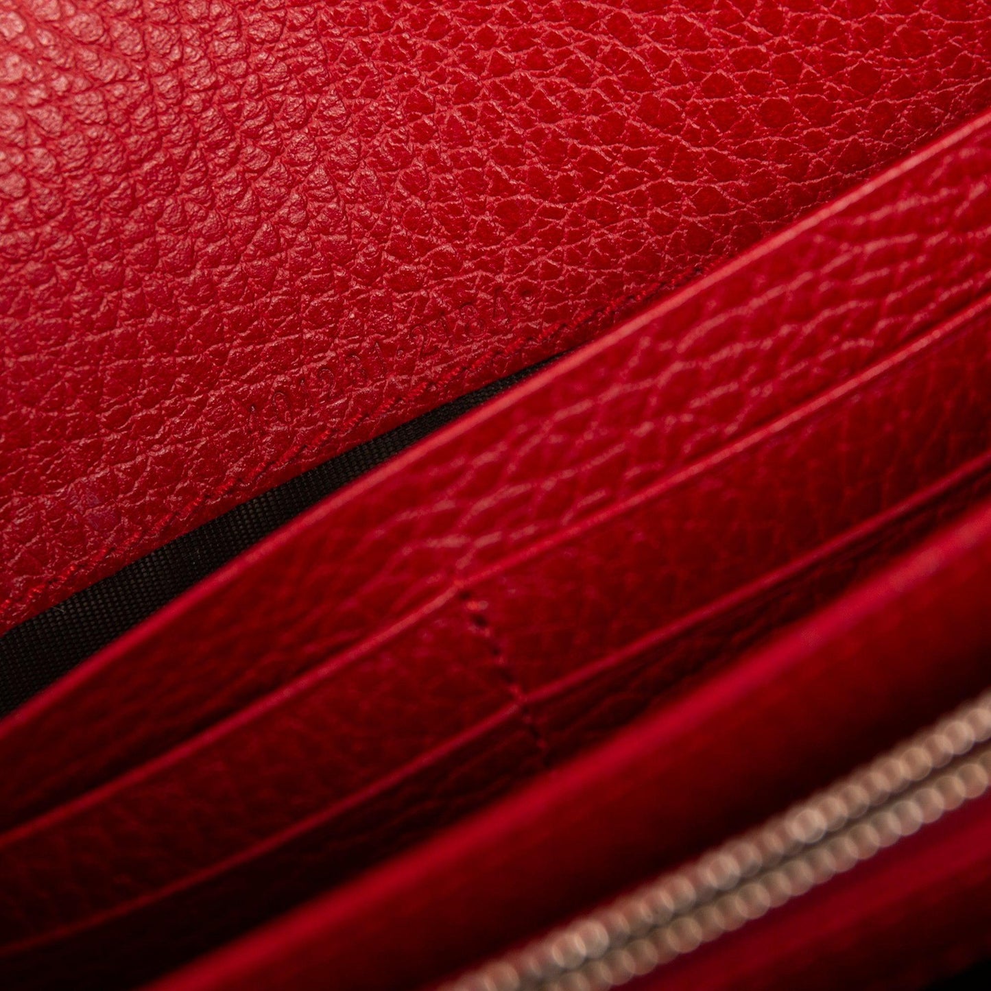 Gucci Dionysus Mini Leather Chain Wallet