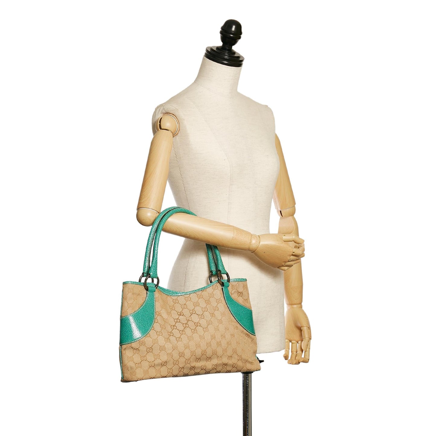 Gucci GG Canvas Handbag (SHG-33761)