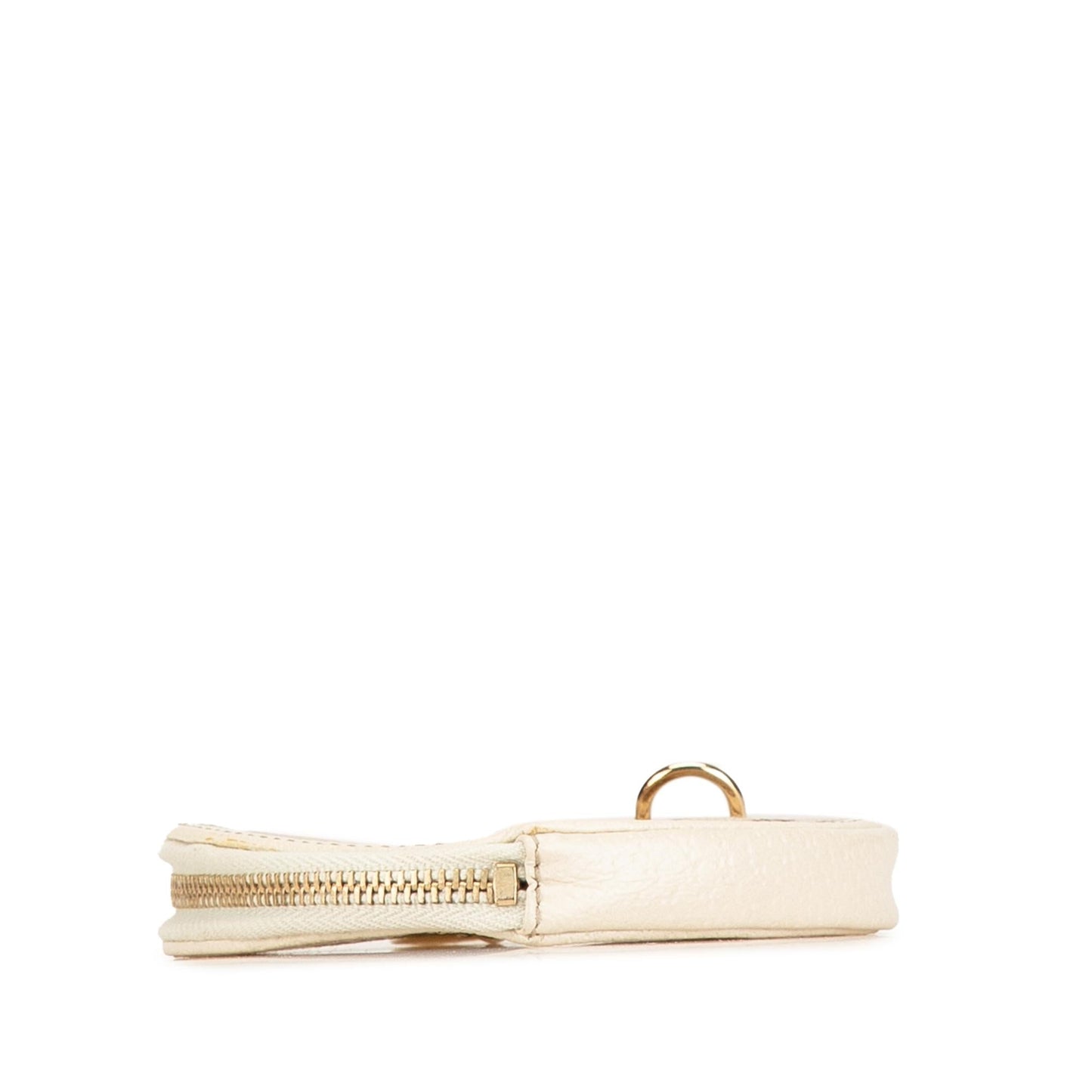 Gucci GG Canvas Heart Pouch (SHG-q2sF4m)