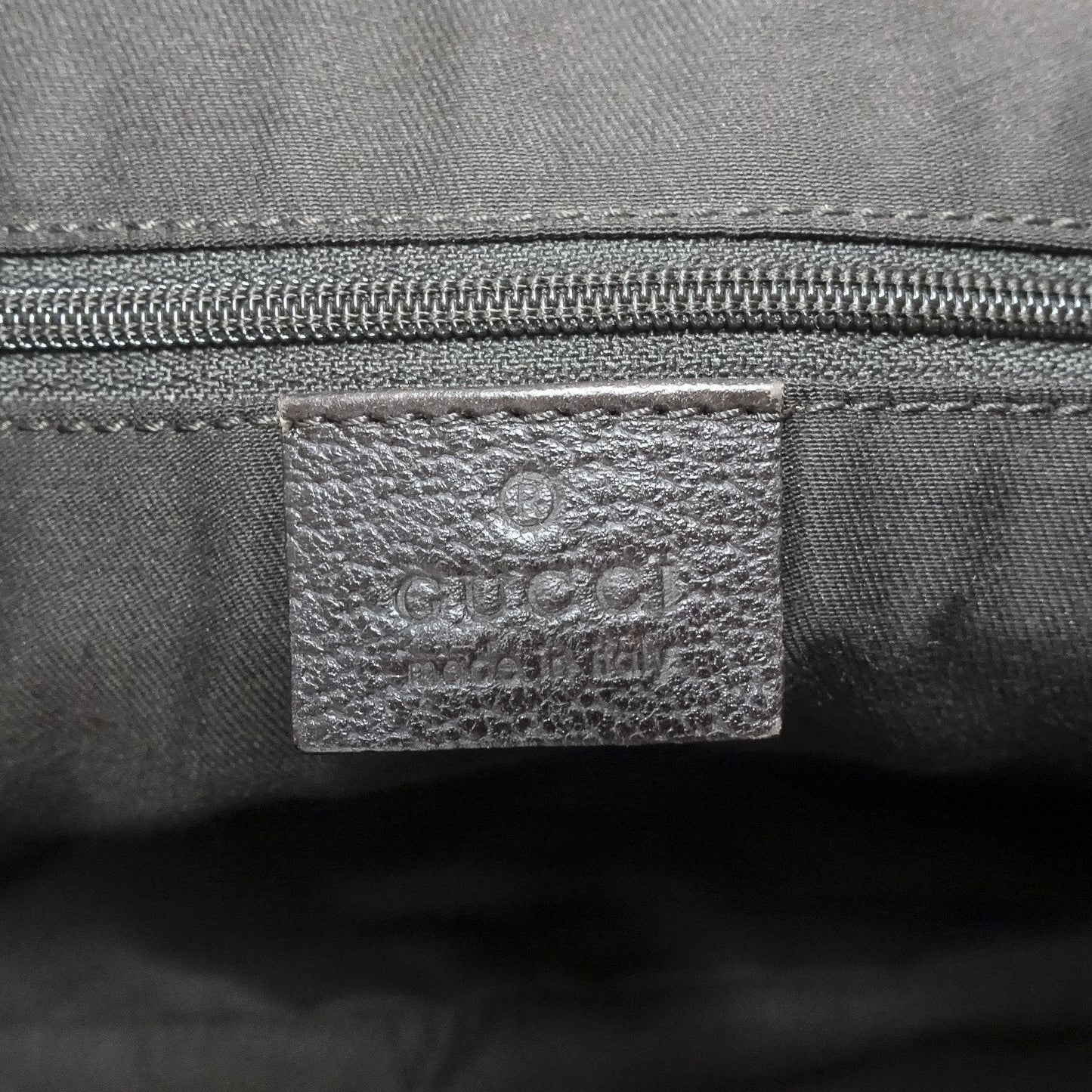 Gucci GG Canvas Medium Abbey Bag