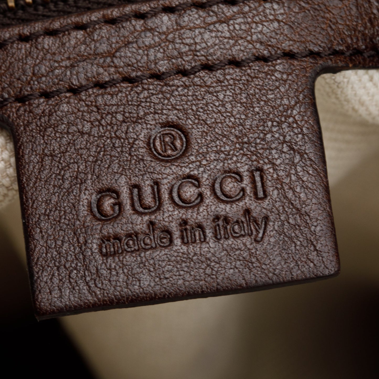 Gucci GG Canvas Medium GG Running Hobo