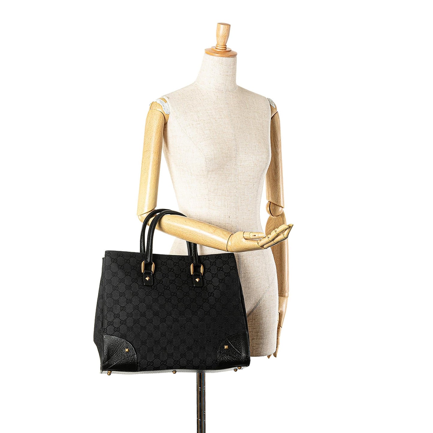 Gucci GG Canvas Nailhead Tote (SHG-AtfFVp)