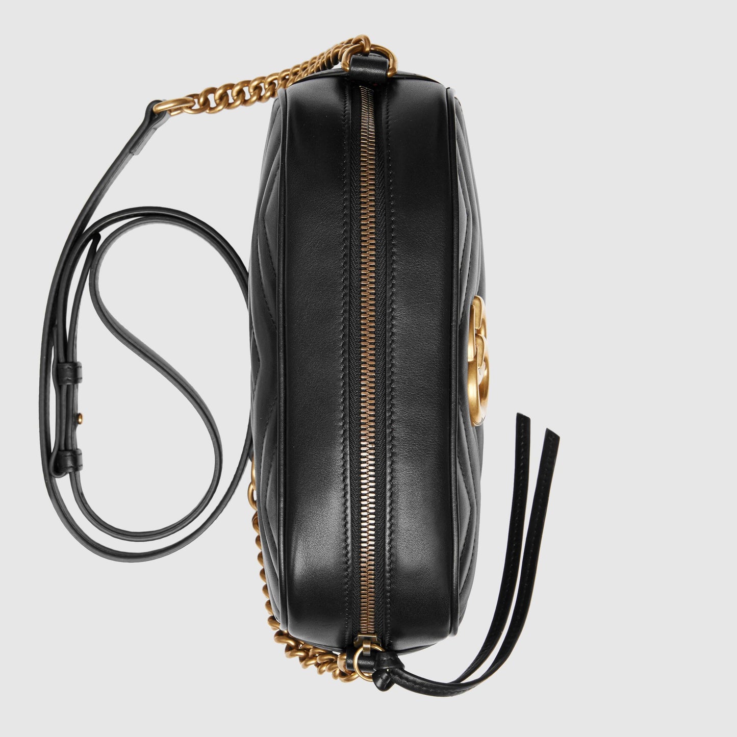 GUCCI GG MARMONT SMALL MATELASSÃ CAMERA BAG