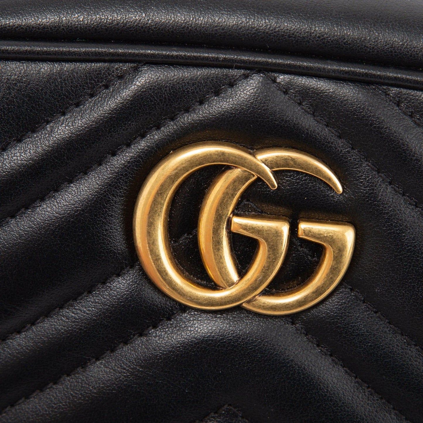 Gucci GG Marmont Matelasse Mini Bag