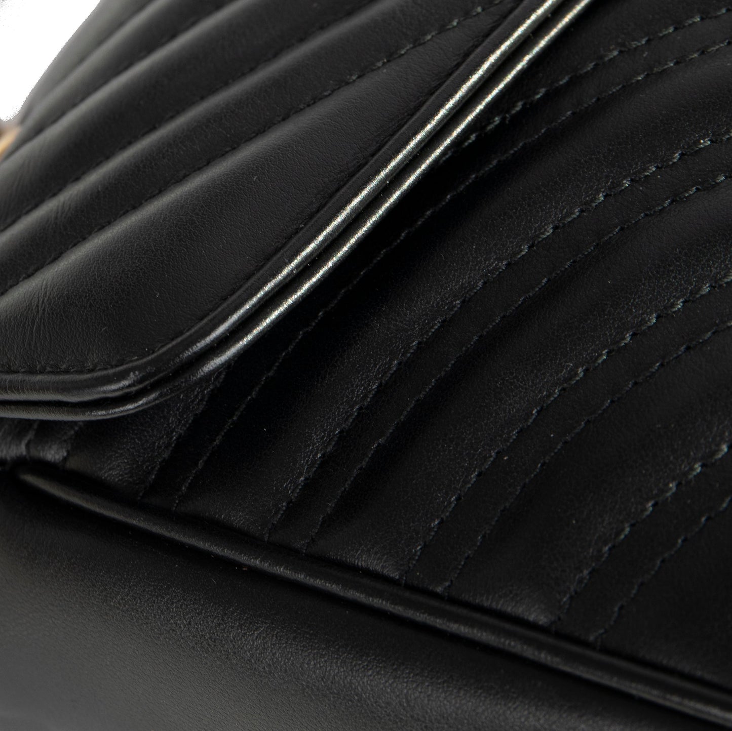 Gucci GG Marmont Matelasse Small Shoulder Bag
