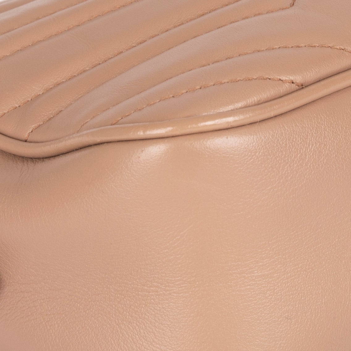 Gucci GG Marmont Matelasse Small Shoulder Bag