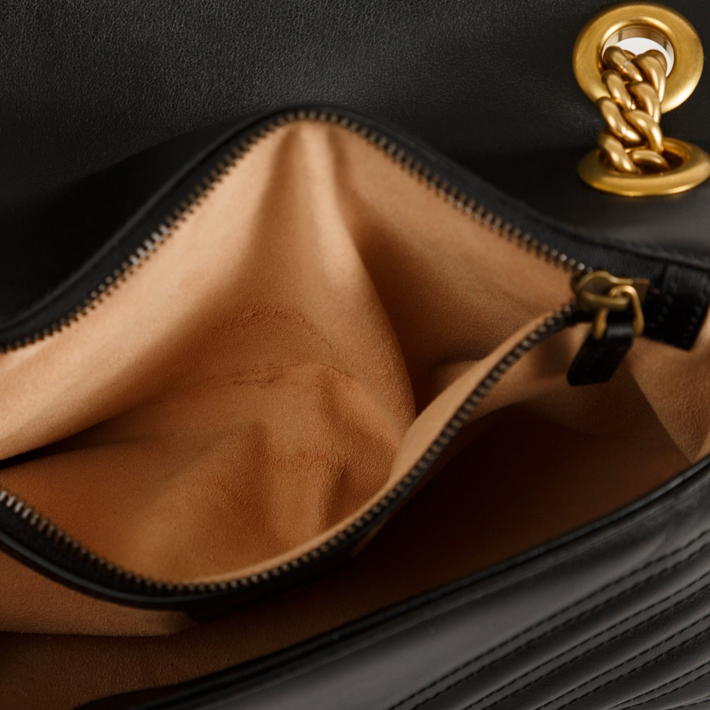 Gucci GG Marmont Matelasse Small Shoulder Bag