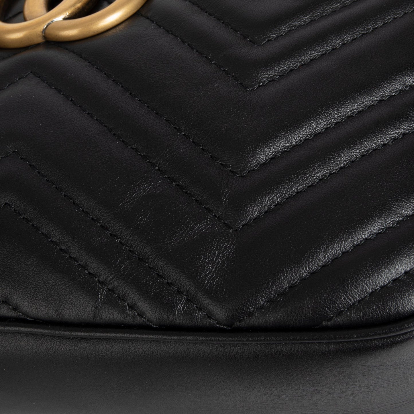 Gucci GG Marmont Matelasse Small Shoulder Bag