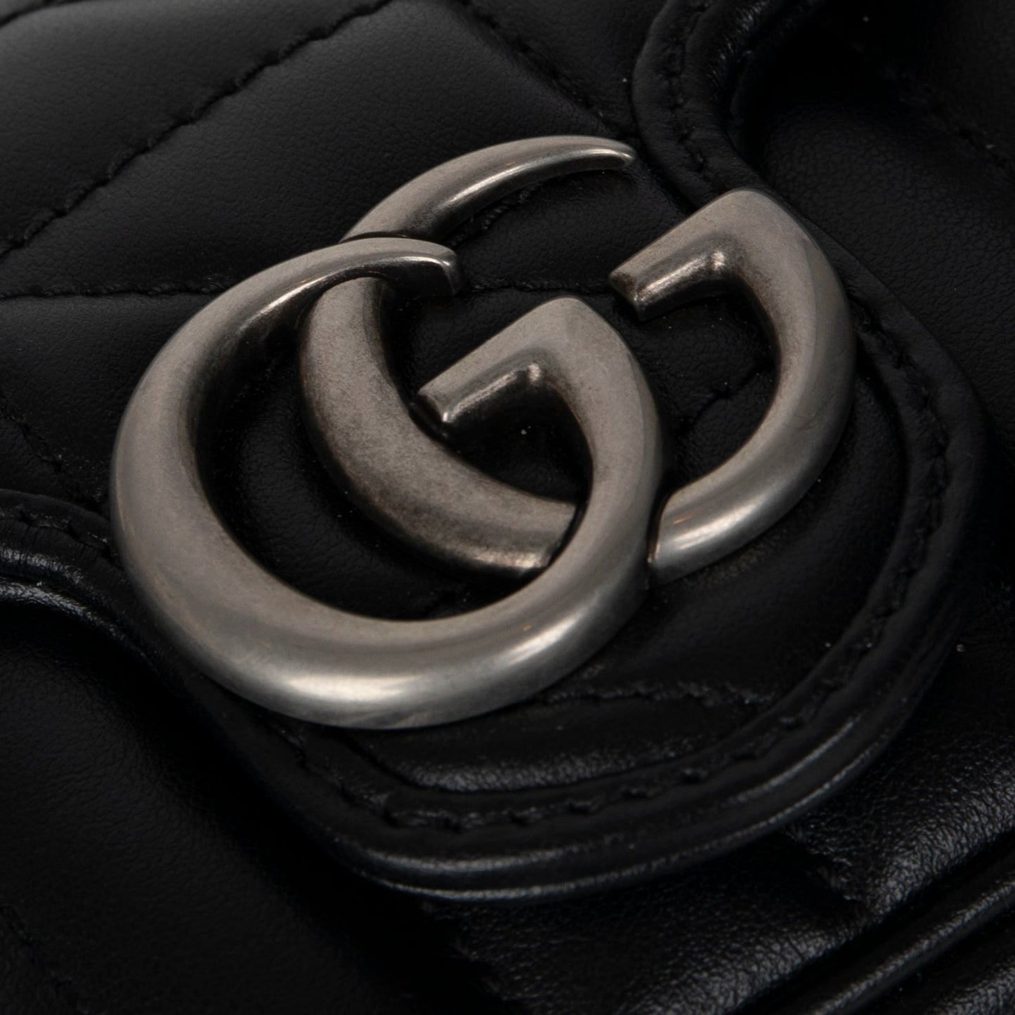 Gucci GG Marmont Matelasse Super Mini Bag