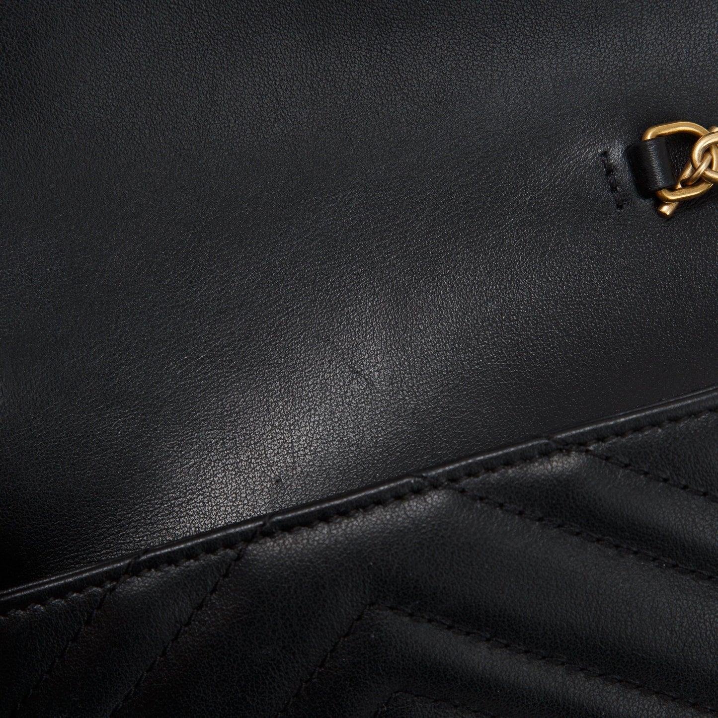 Gucci GG Marmont Matelasse Super Mini Bag