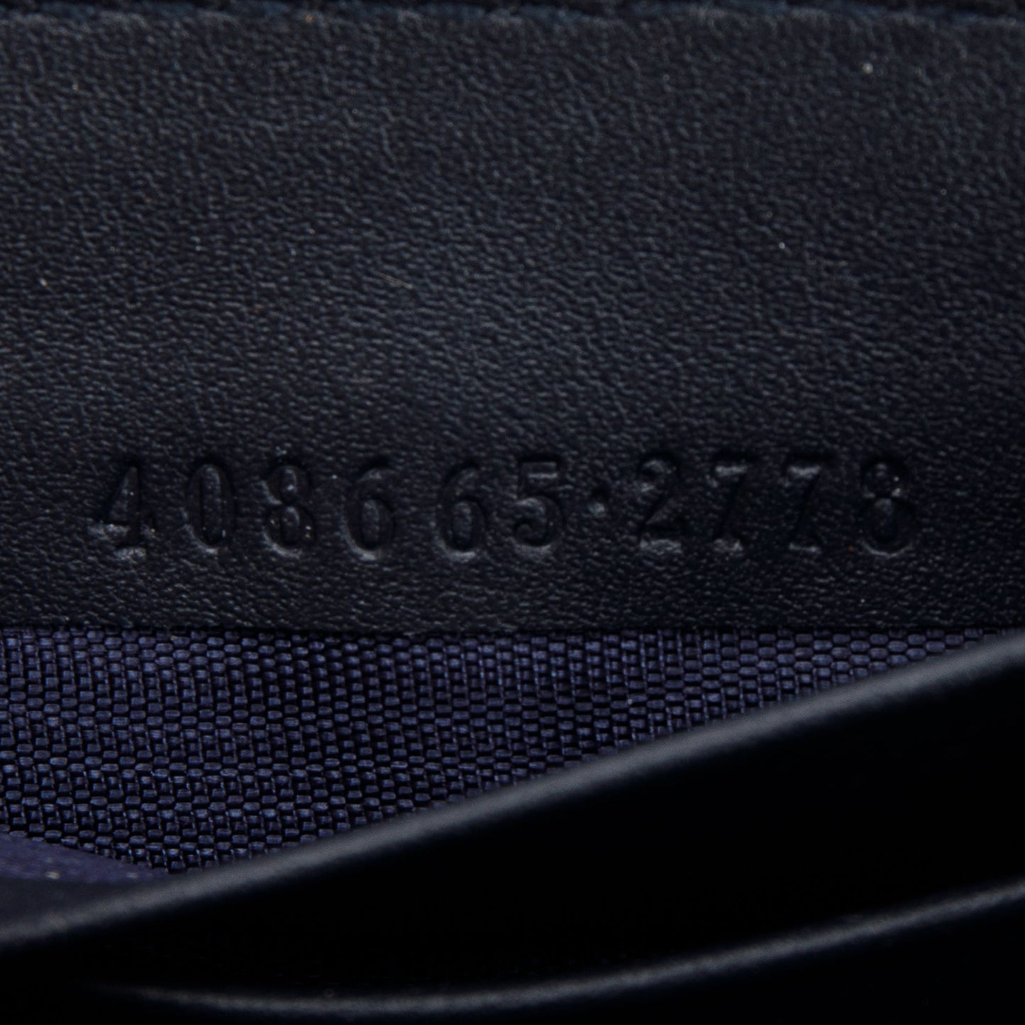 Gucci GG Supreme Blooms Zip Around Wallet