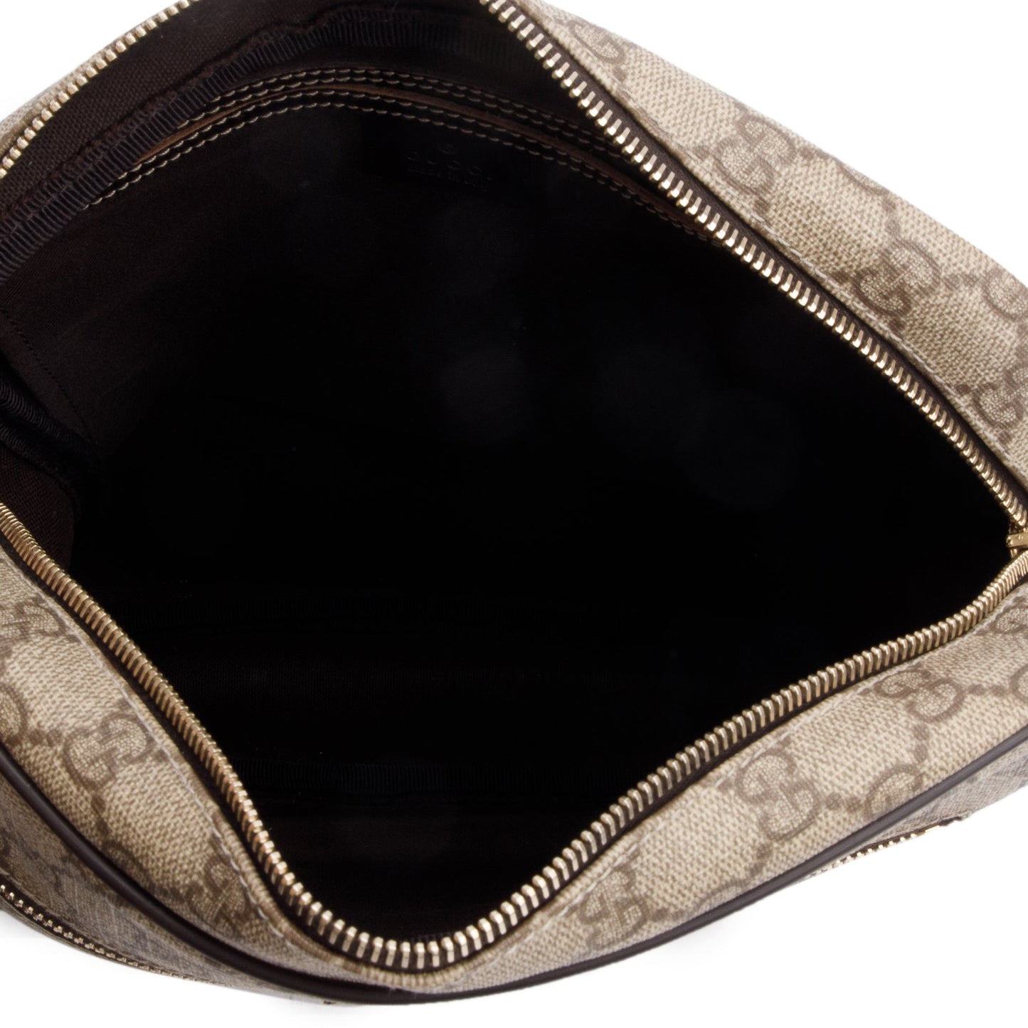 Gucci GG Supreme Medium Messenger Bag