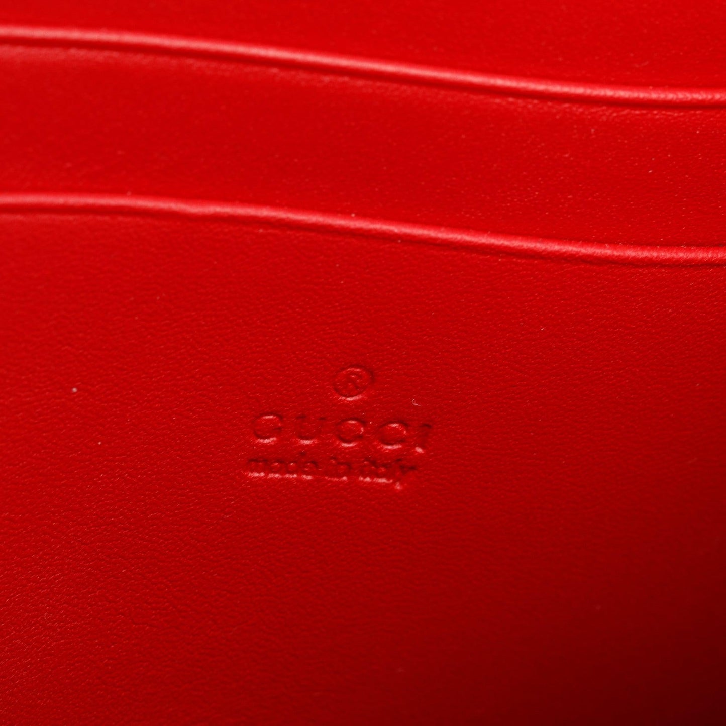 Gucci GG Supreme Red Leather Pearl Studs Peony Clutch