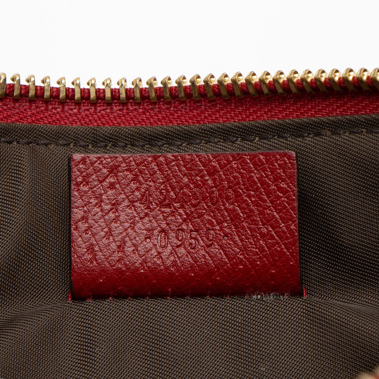 Gucci GG Supreme Tian Zip Pouch (SHF-F3qQBm)
