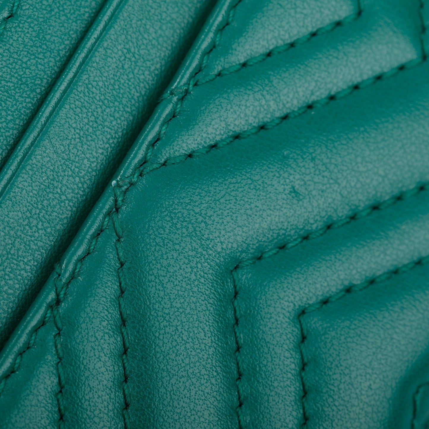 Gucci Green Calfskin Leather GG Marmont Card Holder