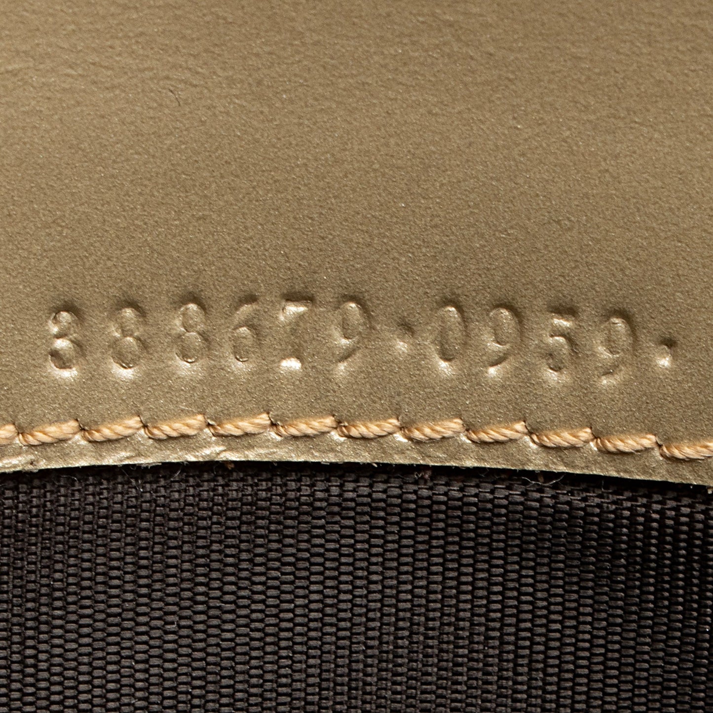 Gucci Guccissima Leather Bow Signature Continental Wallet