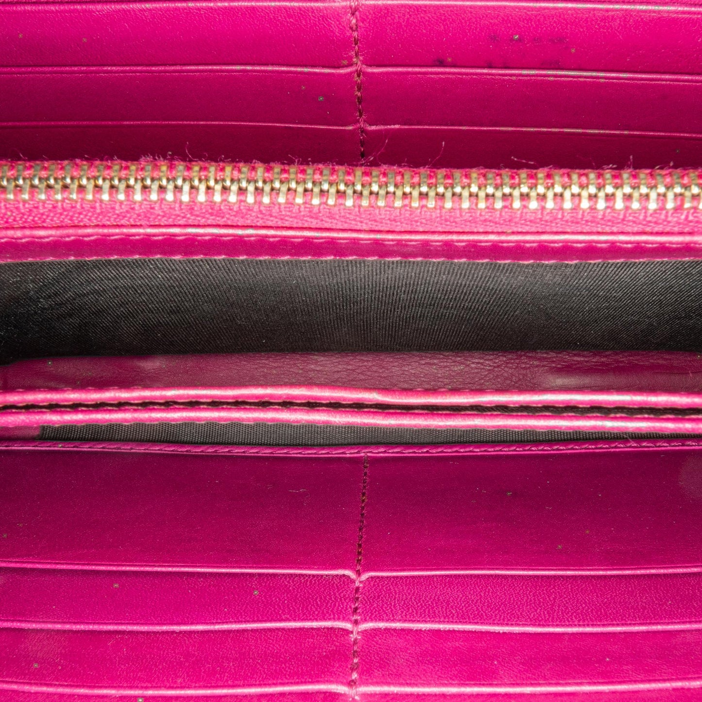 Gucci Guccissima Bree Zip Around Long Wallet (SHG-zoUKG1)