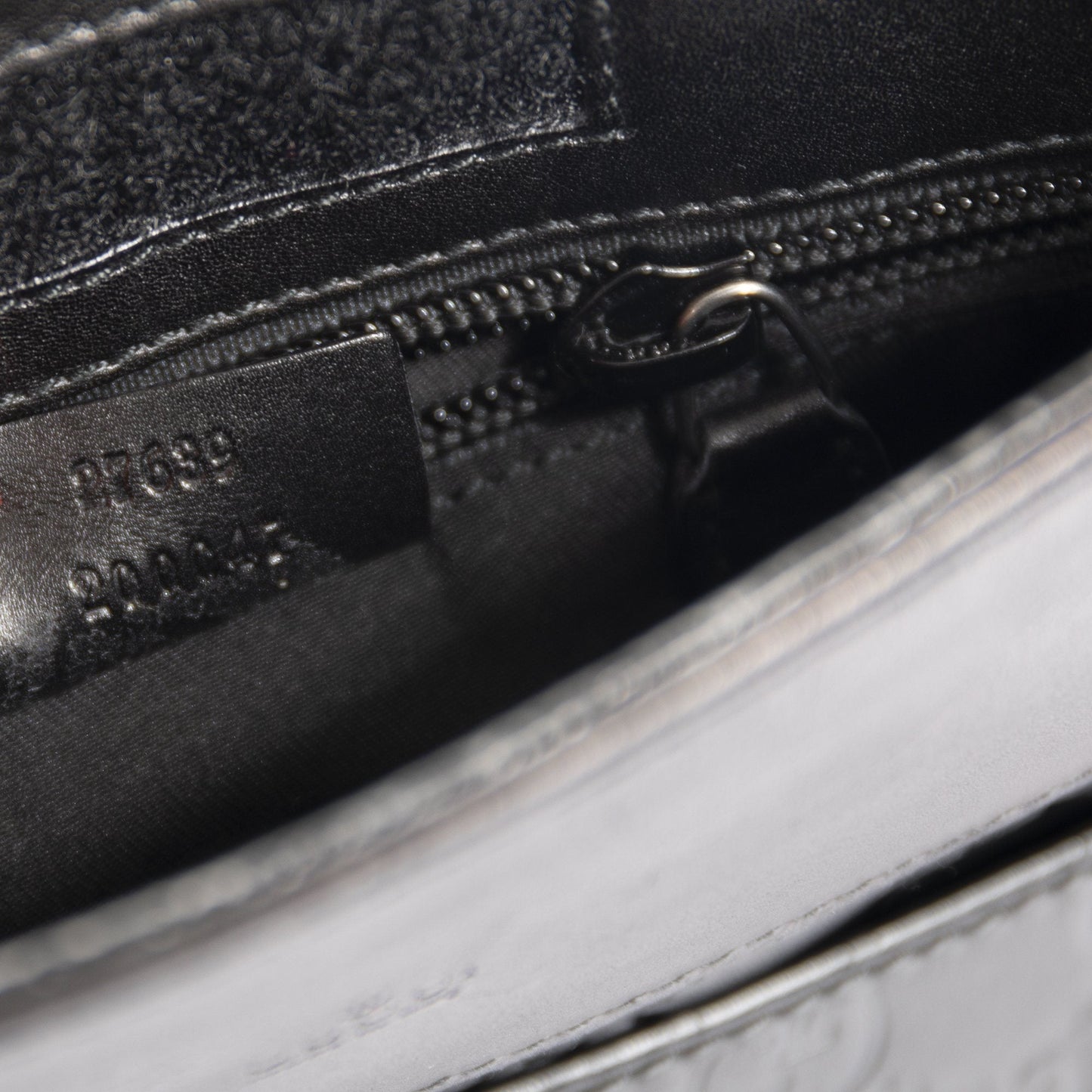 Gucci Guccissima Leather Messenger Bag