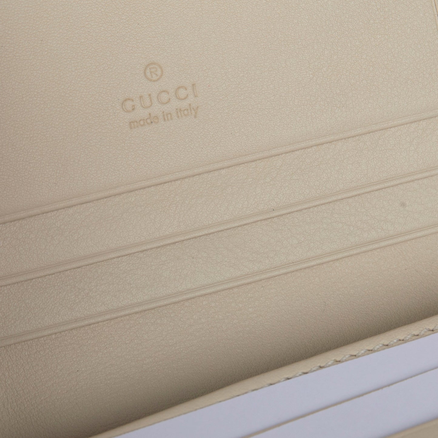 Gucci Interlocking G Case Wallet