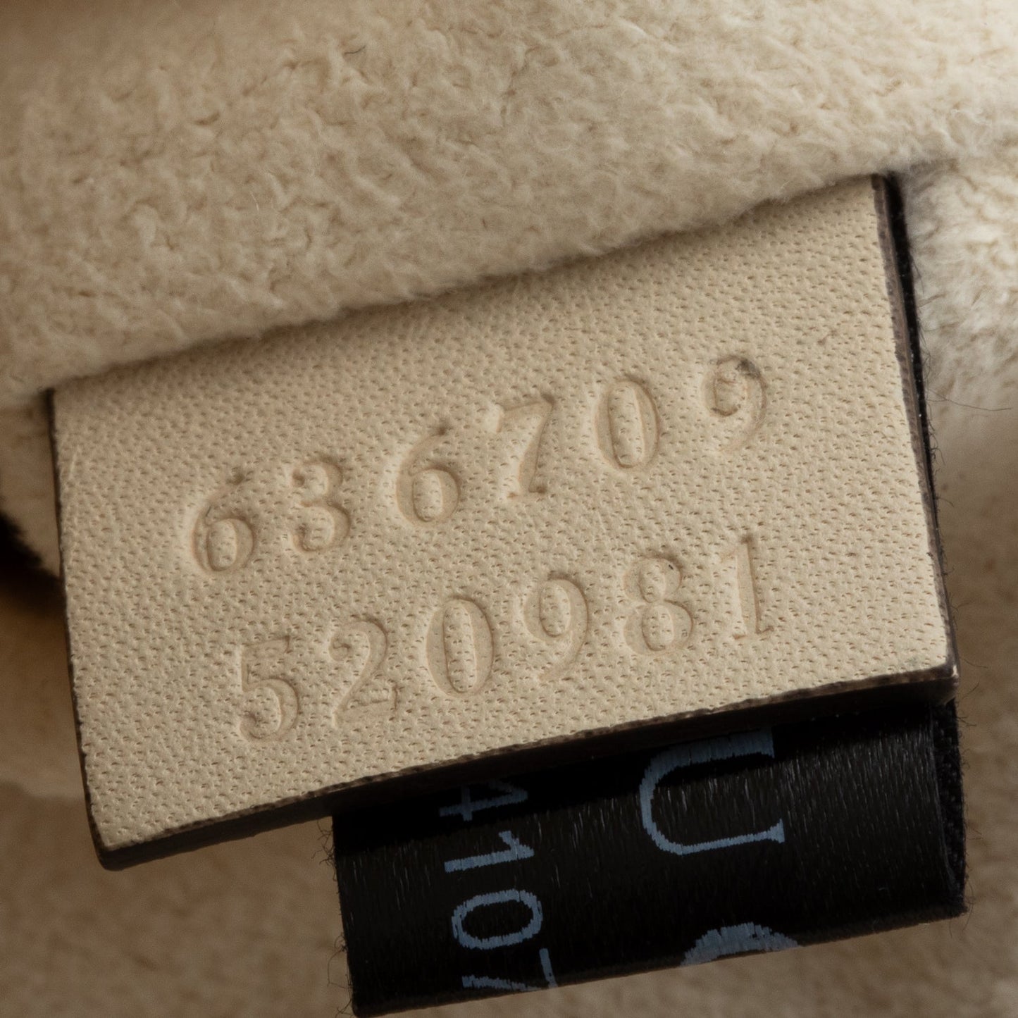 Gucci Ivory Shearling Small Jackie 1961 Shoulder Bag