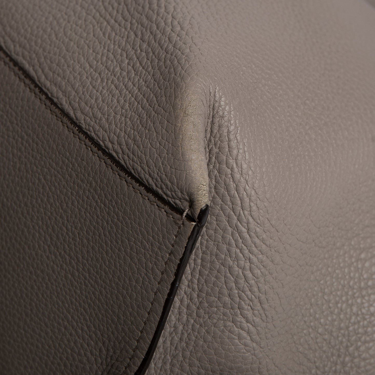 Gucci Large Leather Bamboo Daily Top Handle Bag