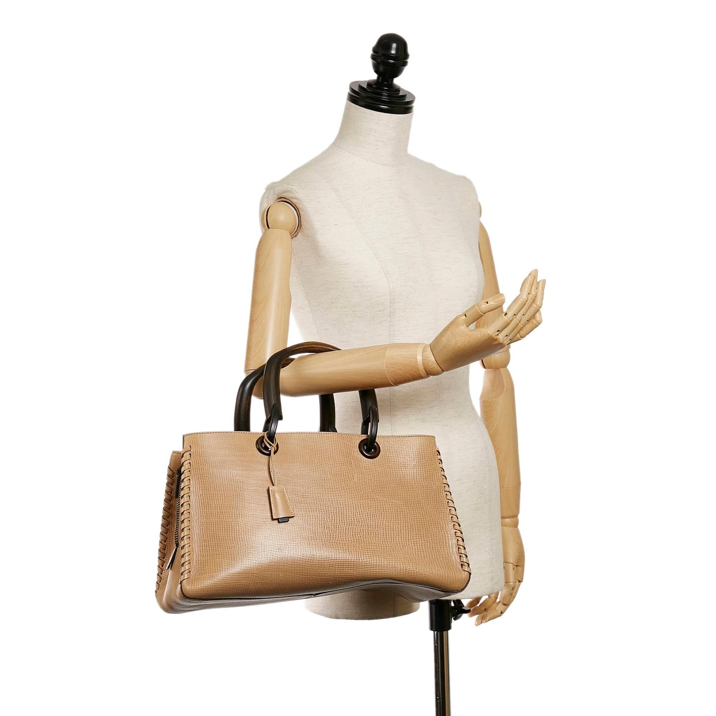 Gucci Leather Handbag (SHG-30424)