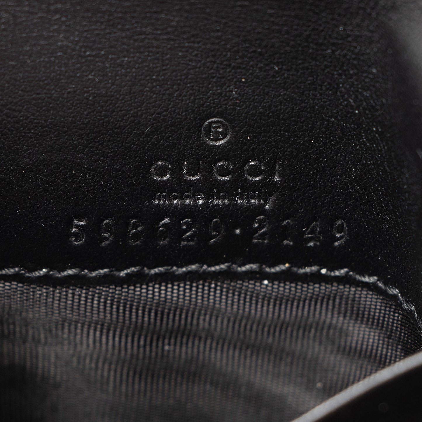 Gucci Matelasse Leather GG Marmont Compact Wallet