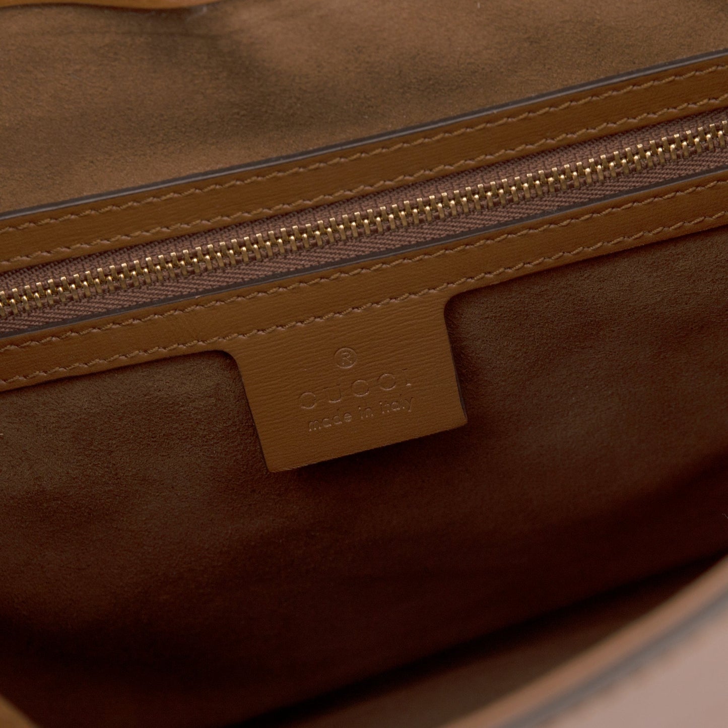 Gucci Medium Arli Shoulder Bag