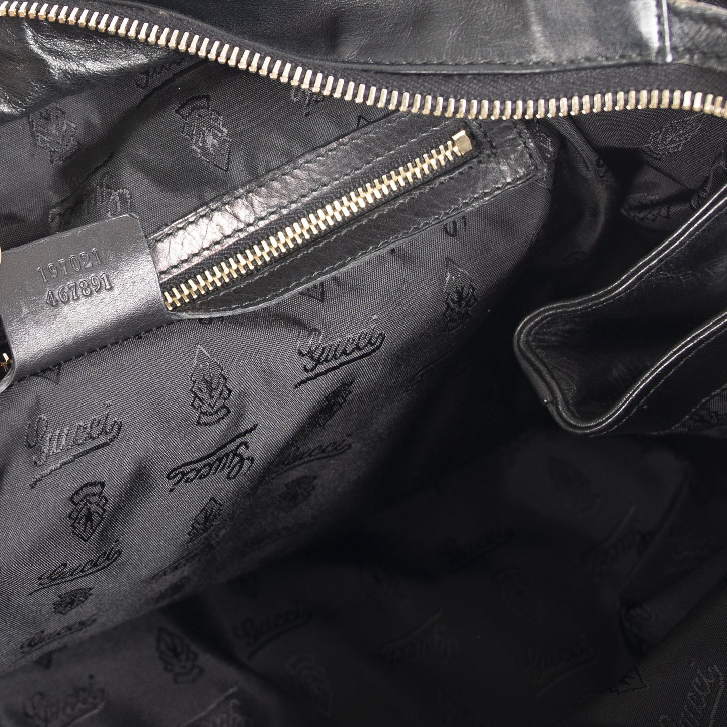 Gucci Medium Hysteria Handle Bag