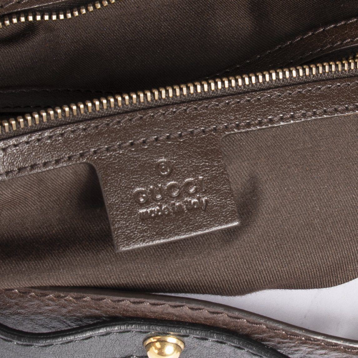 Gucci Medium Interlocking GG Canvas Hobo