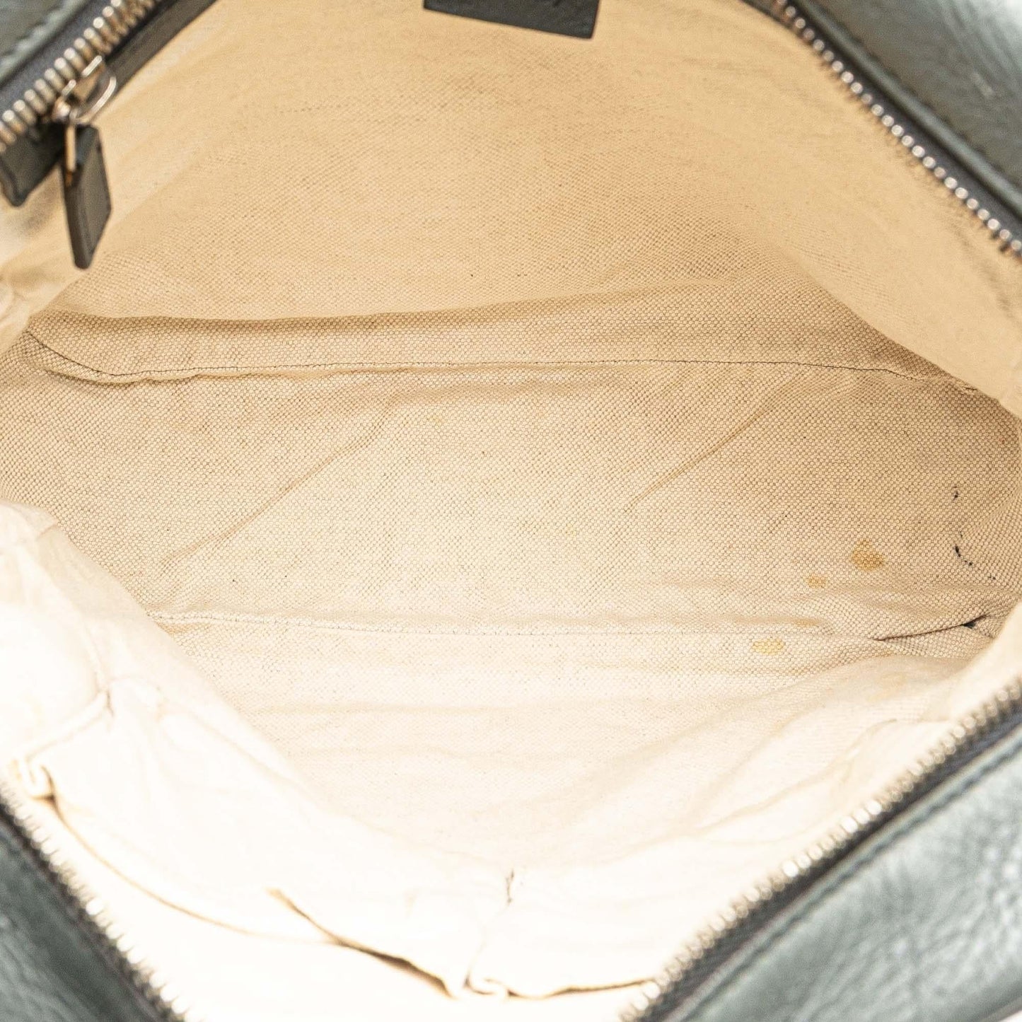 Gucci Medium Pebbled Calfskin Soho Messenger Bag