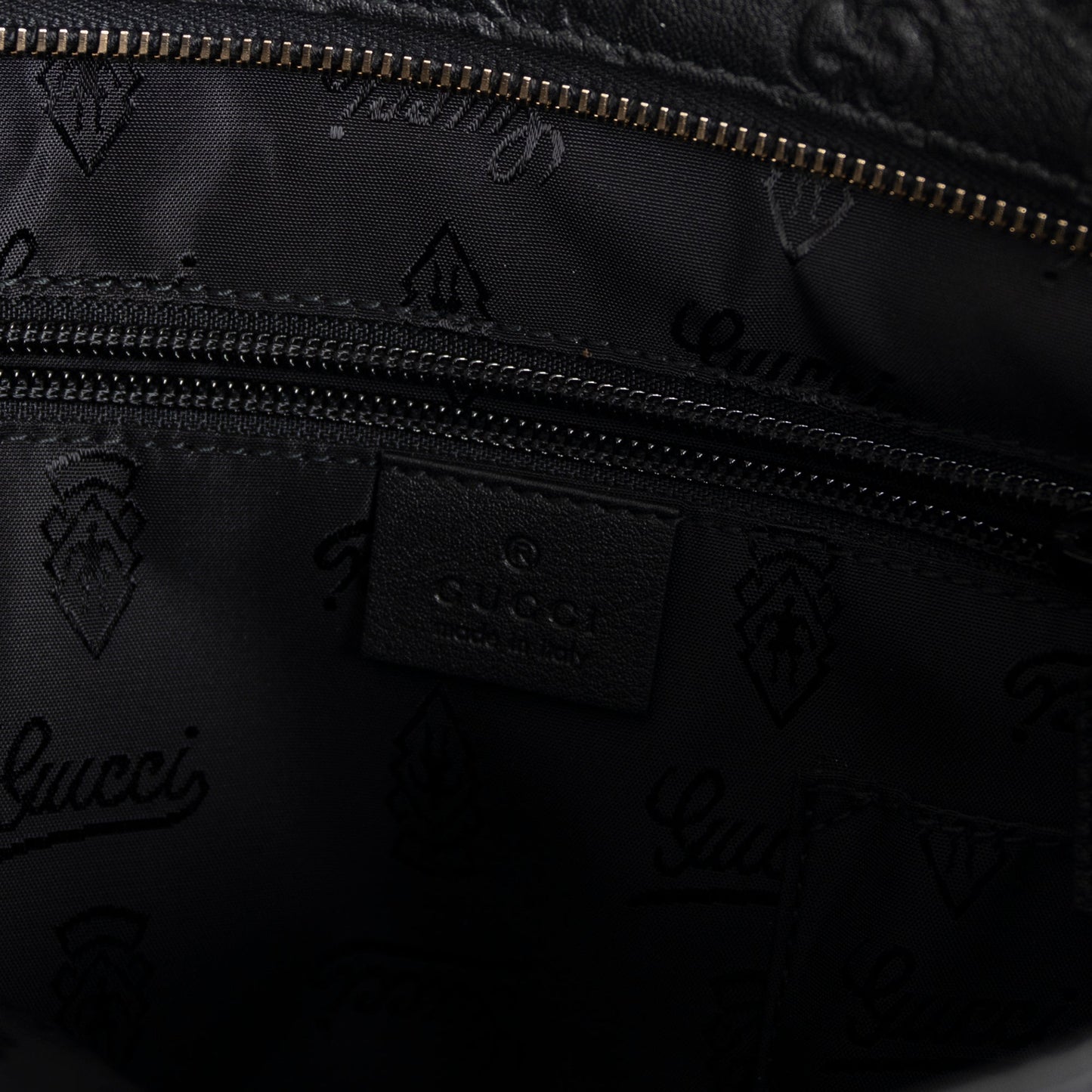 Gucci Medium Signature Leather Messenger Bag