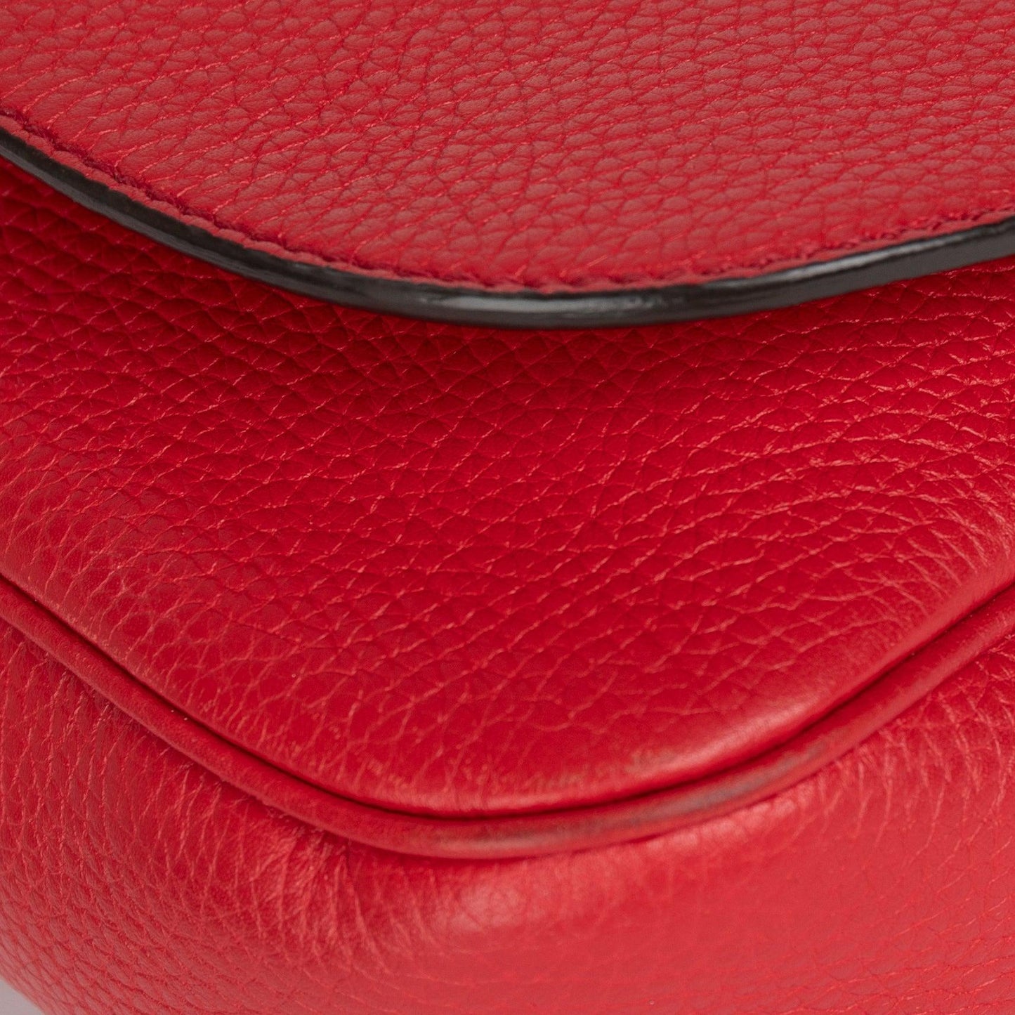 Gucci Medium Soho Chain Crossbody Bag