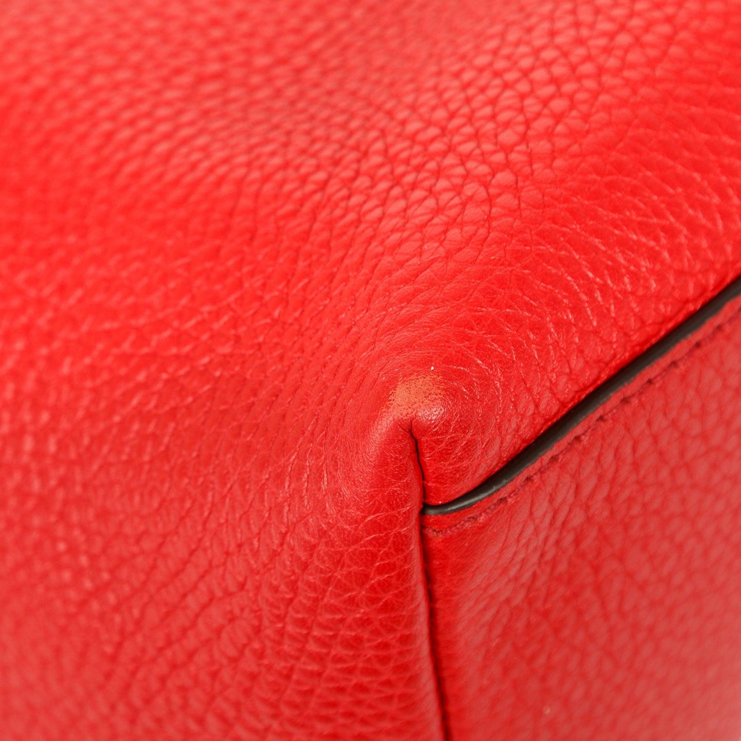 Gucci Medium Soho Chain Shoulder Bag