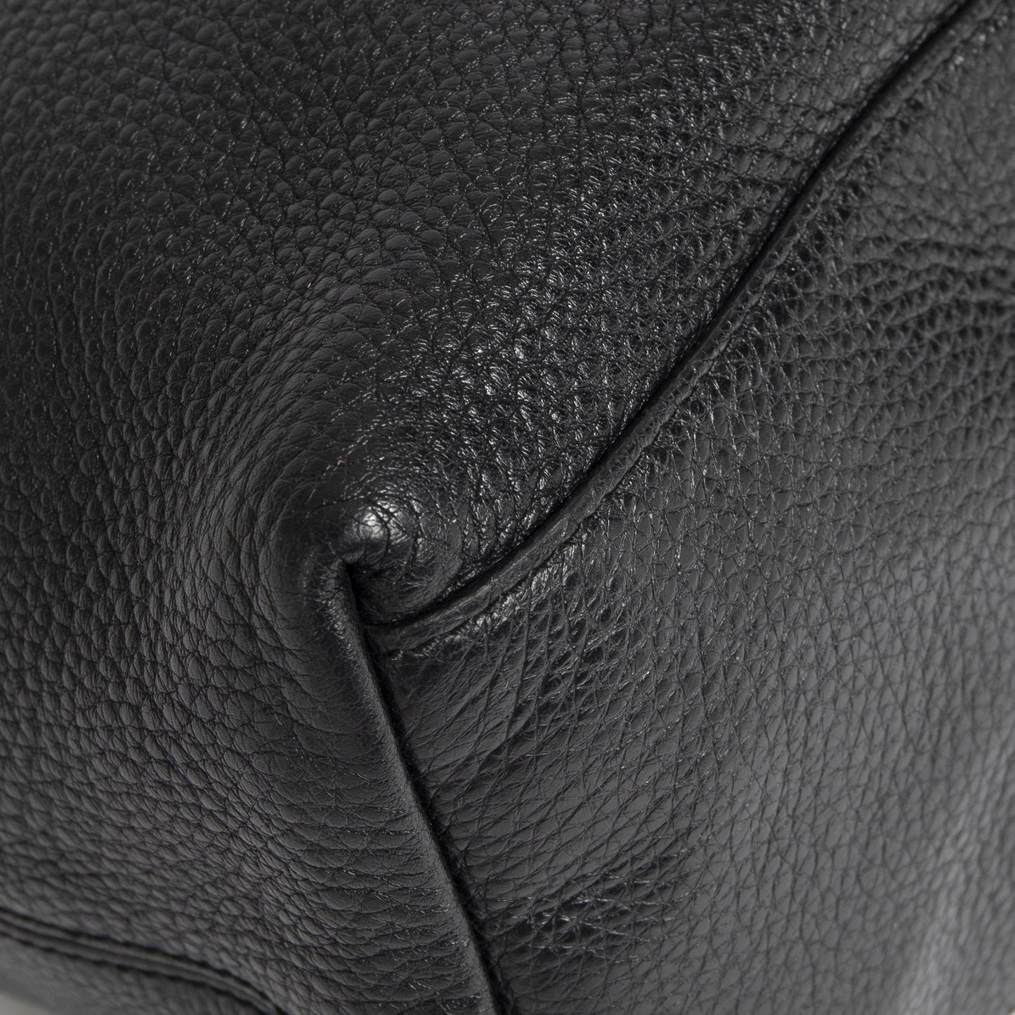 Gucci Medium Soho Chain Shoulder Bag