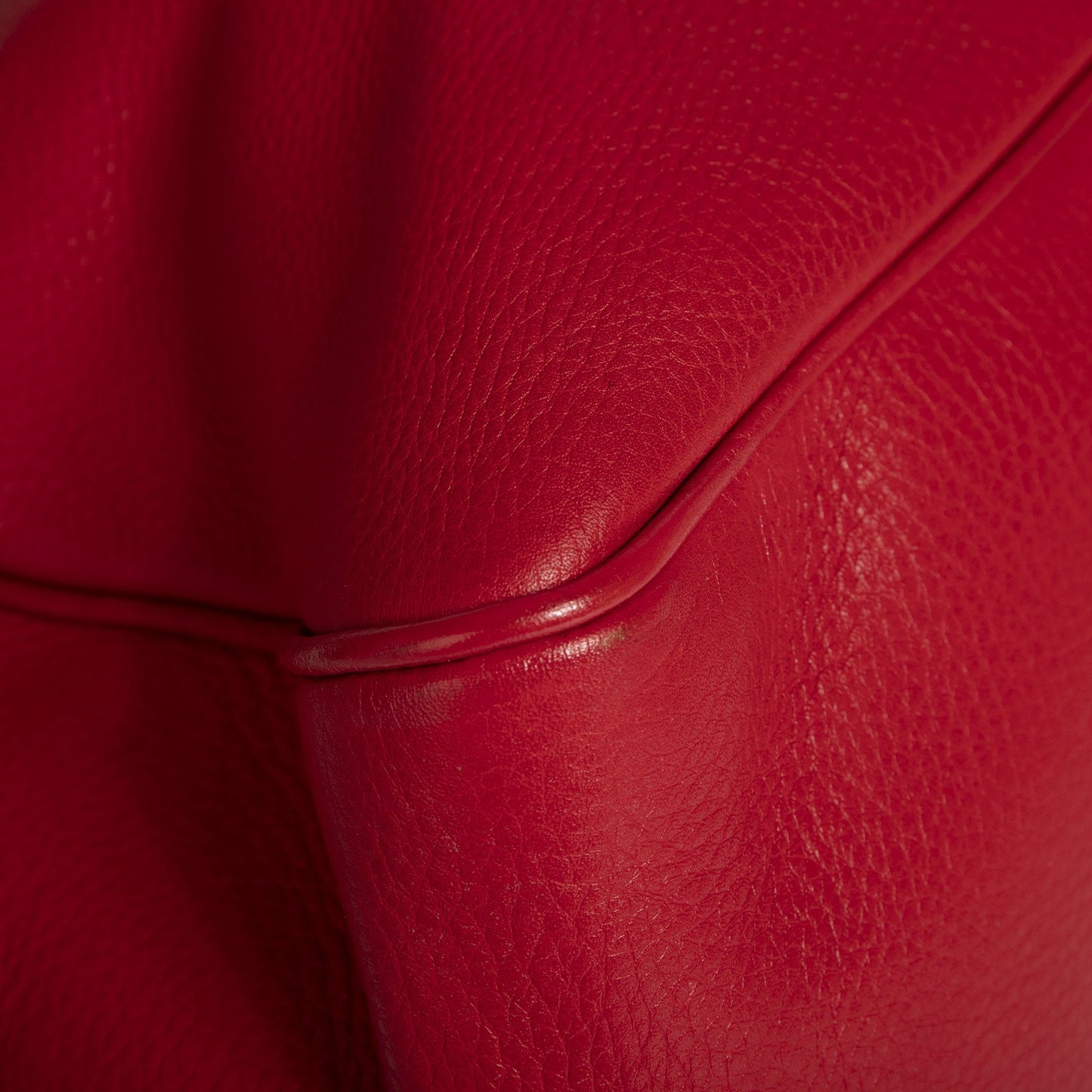 Gucci Medium Soho Chain Zip Shoulder Bag