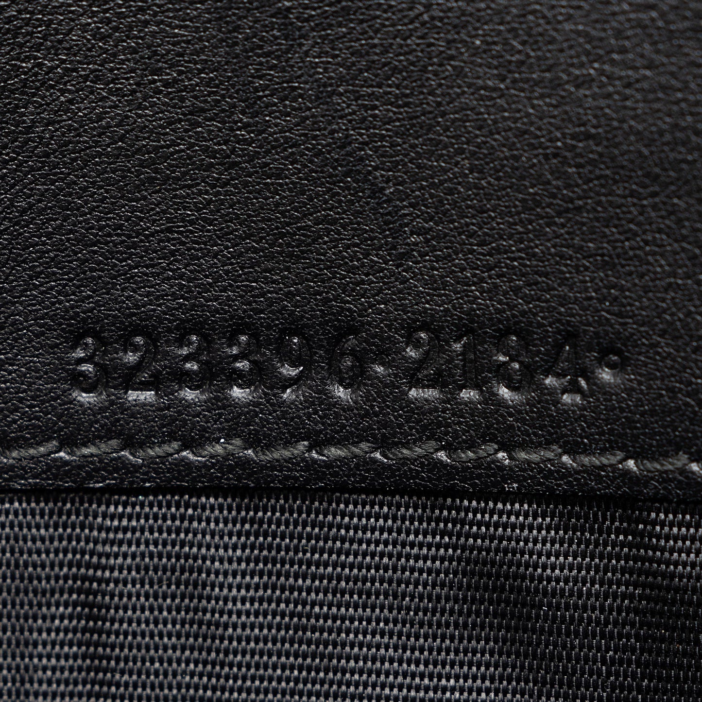 Gucci Metallic Guccissima Leather Bree Continental Wallet (SHF-hnueDV)