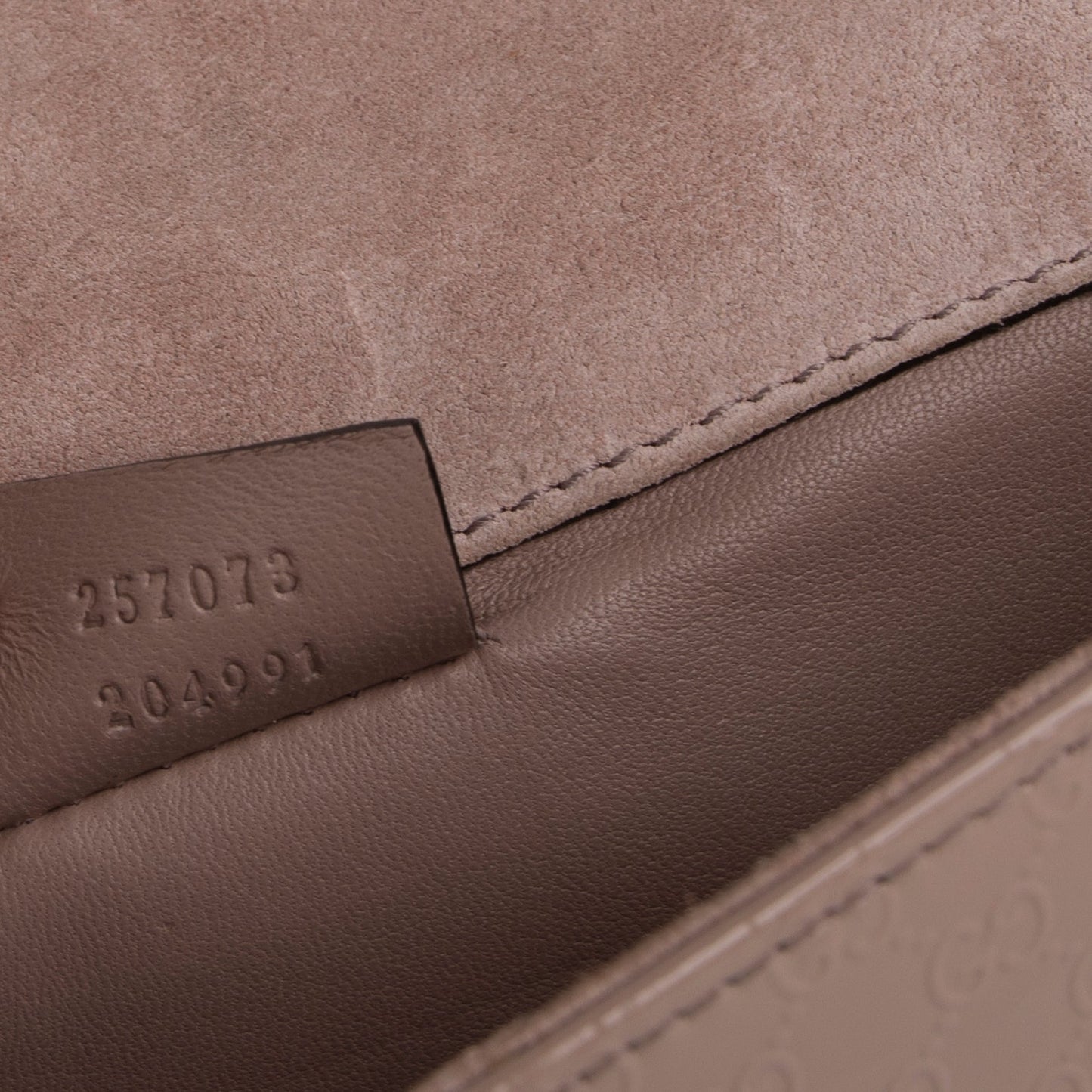 Gucci Microguccissima Patent Leather Broadway Clutch