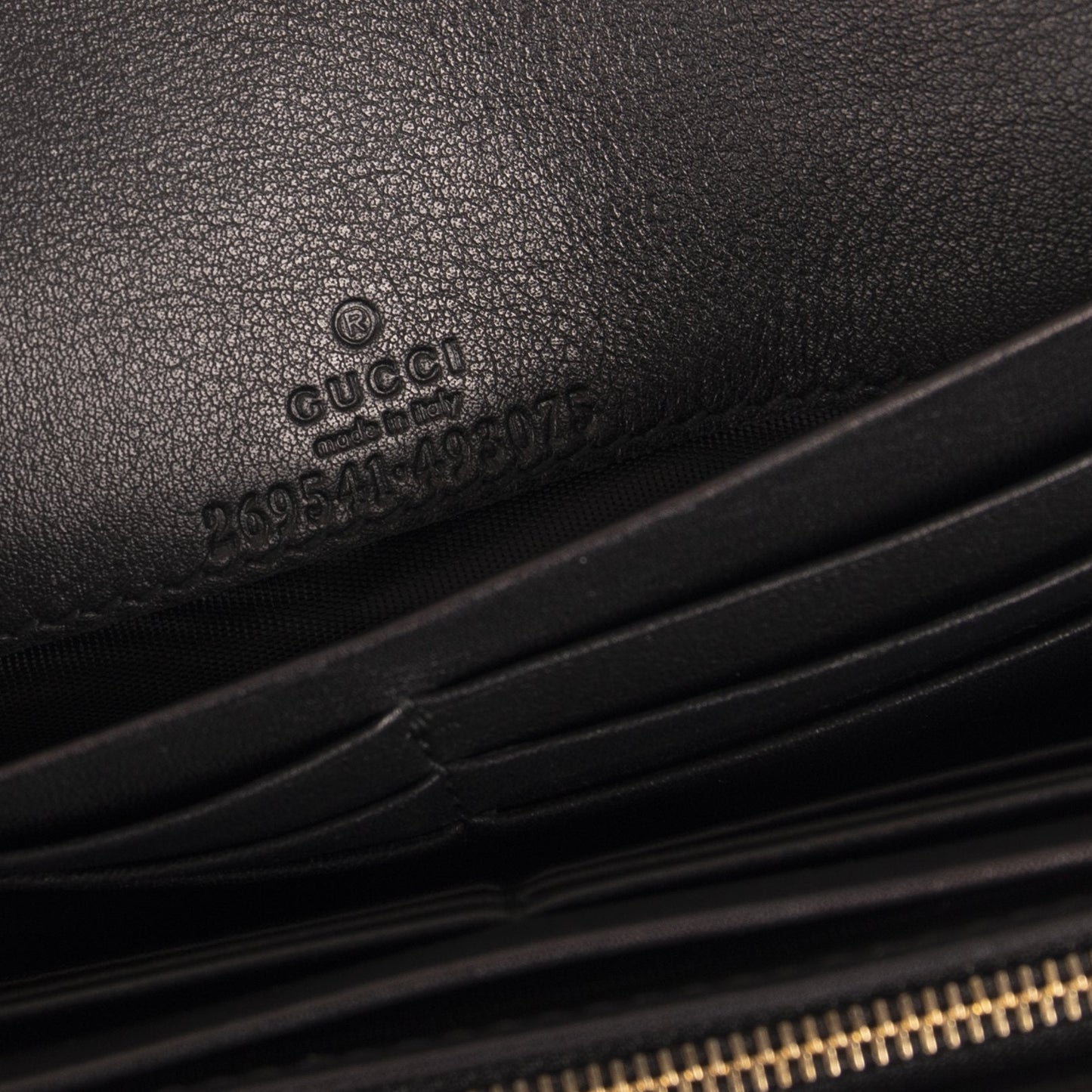 Gucci Microguccissima Wallet on Chain