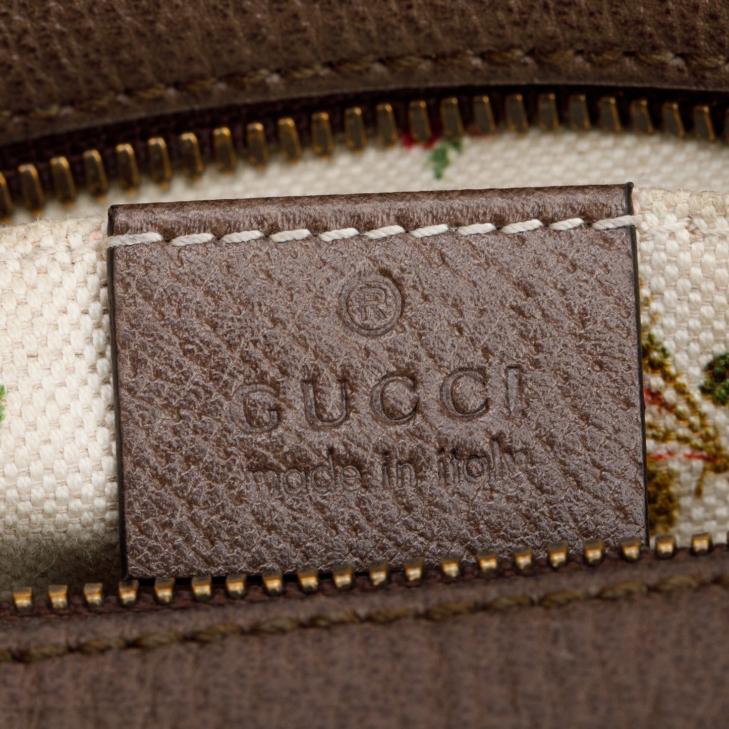 Gucci Neo Vintage GG Supreme Messenger Bag