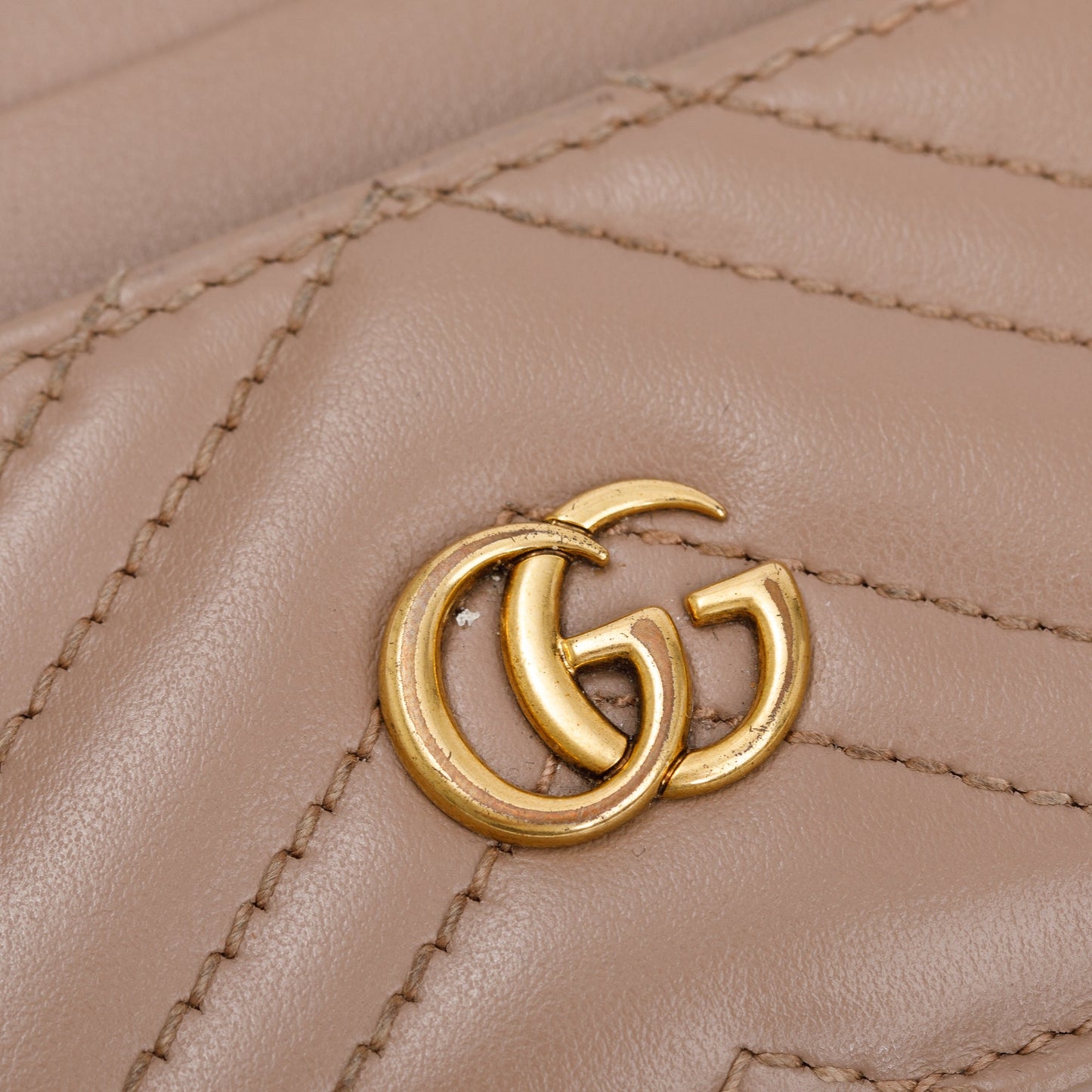 Gucci Neutral Calfskin Leather GG Marmont Card Holder
