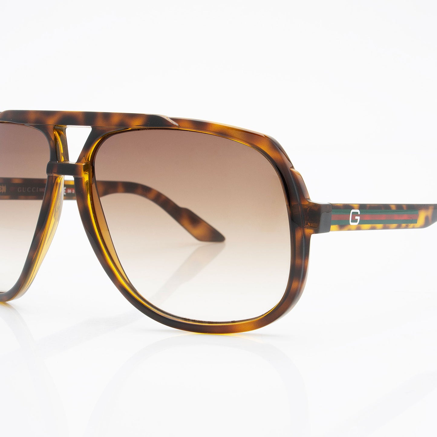Gucci Oversized Aviator Sunglasses