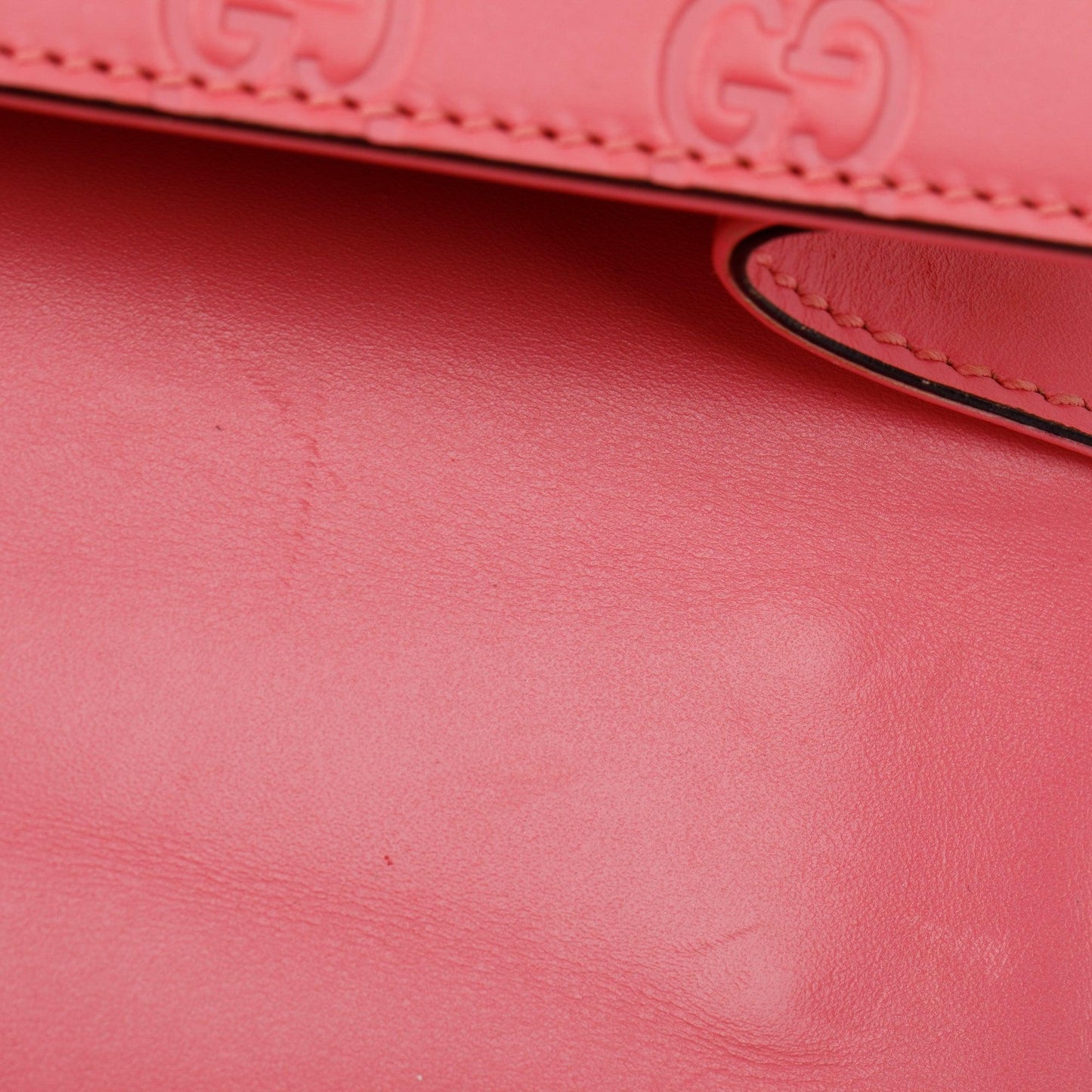 Gucci Pink GG Signature Leather Medium Padlock Shoulder Bag