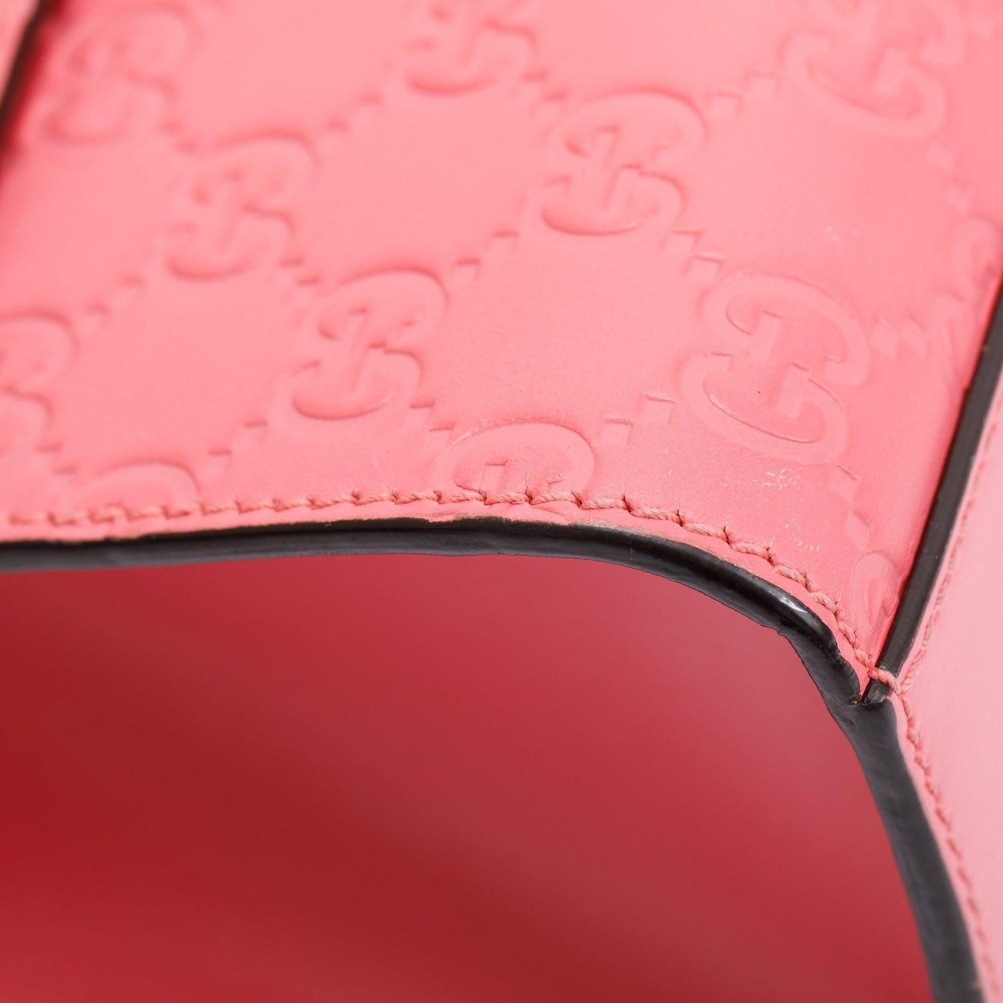 Gucci Pink GG Signature Leather Medium Padlock Shoulder Bag