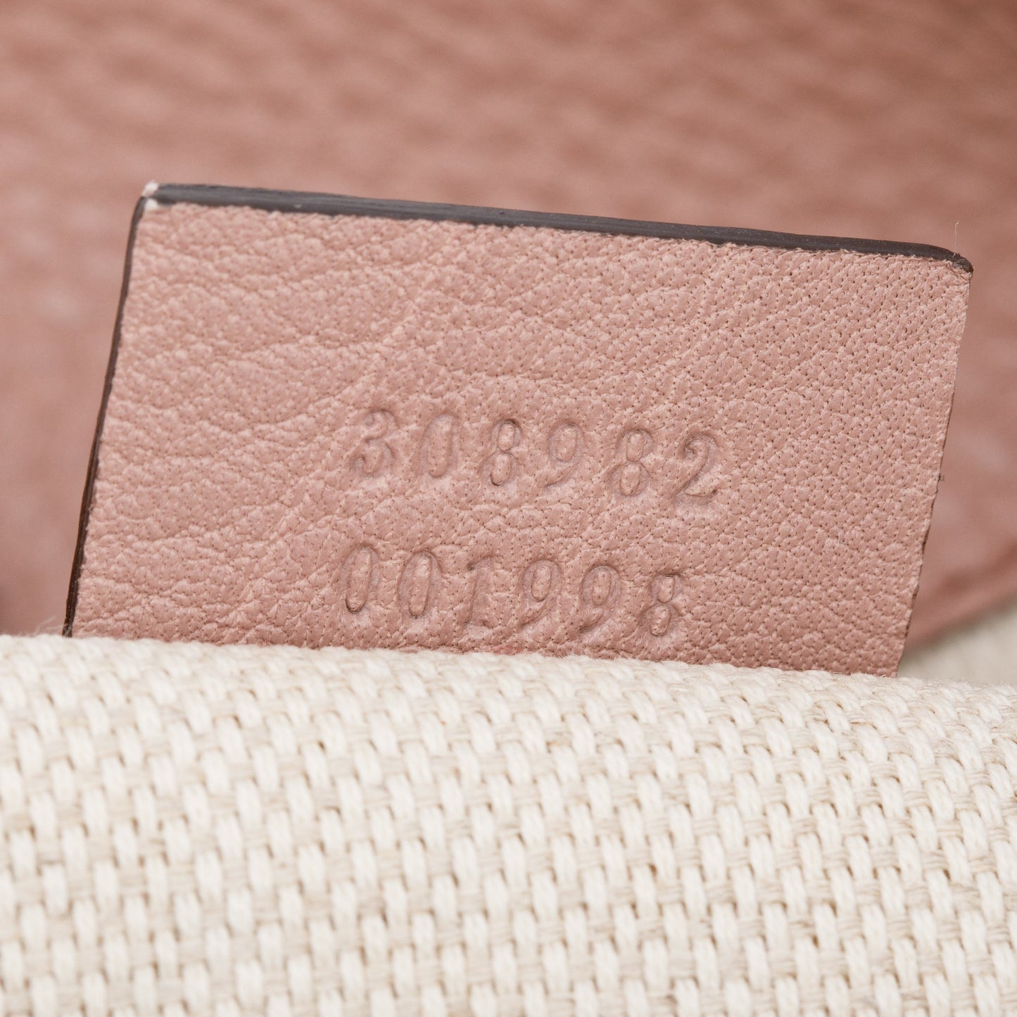 Gucci Pink Grained Leather Medium Soho Chain Tote