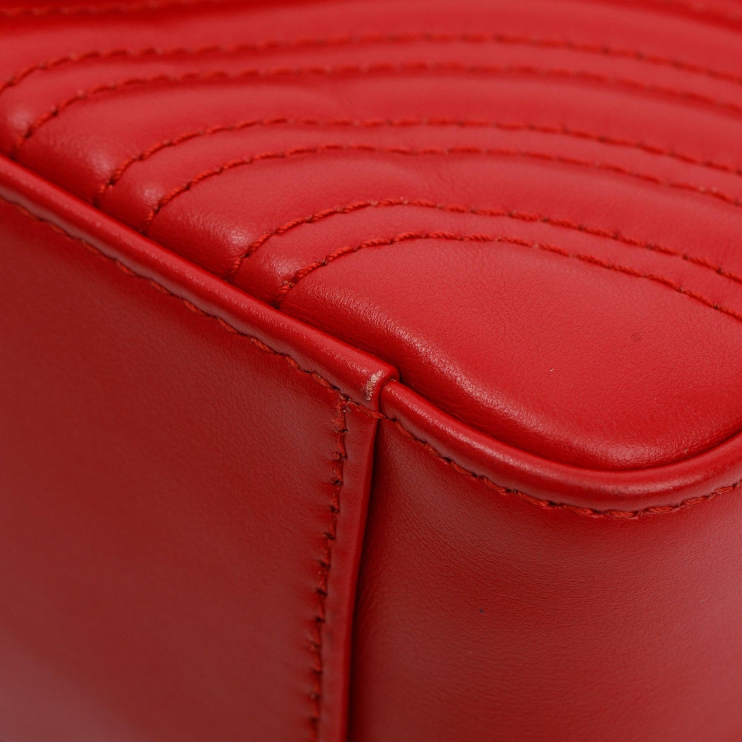 Gucci Red Calfskin Matelasse GG Marmont Mini Top Handle Shoulder Bag