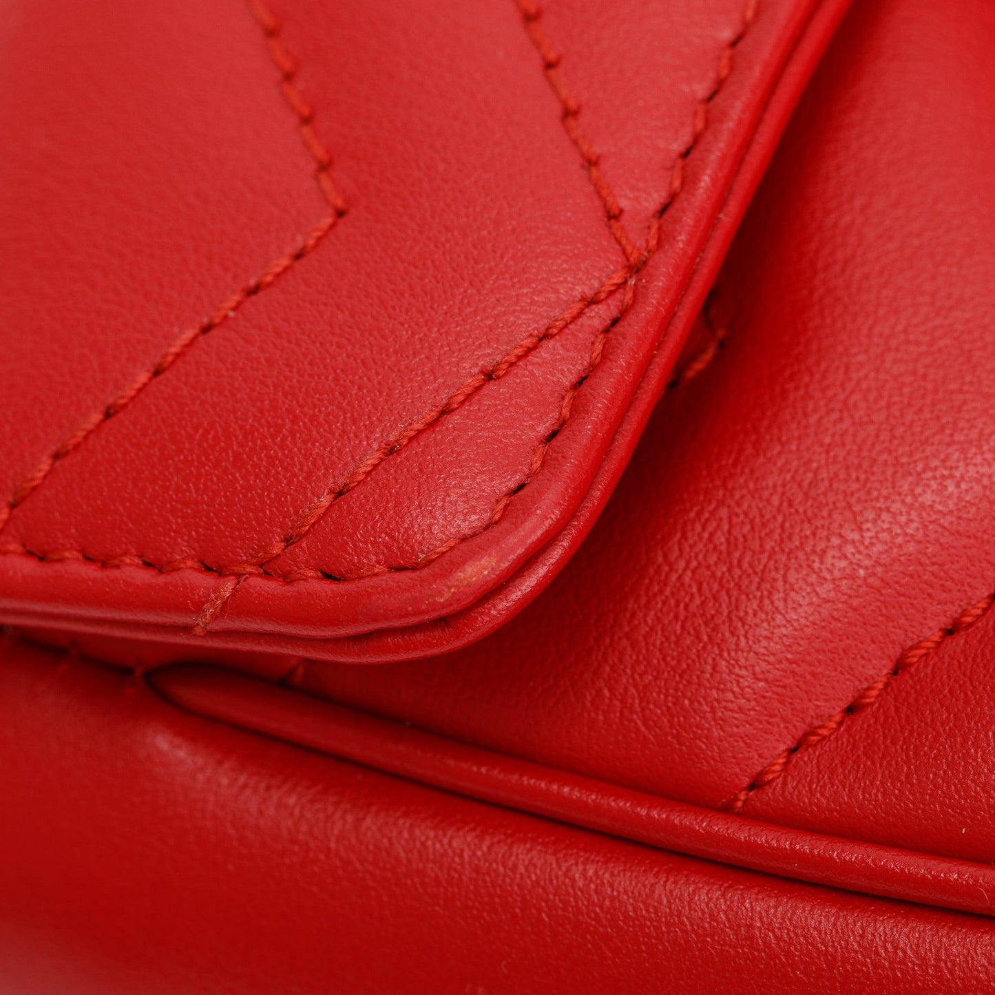 Gucci Red GG Marmont Matelasse Leather Super Mini Bag