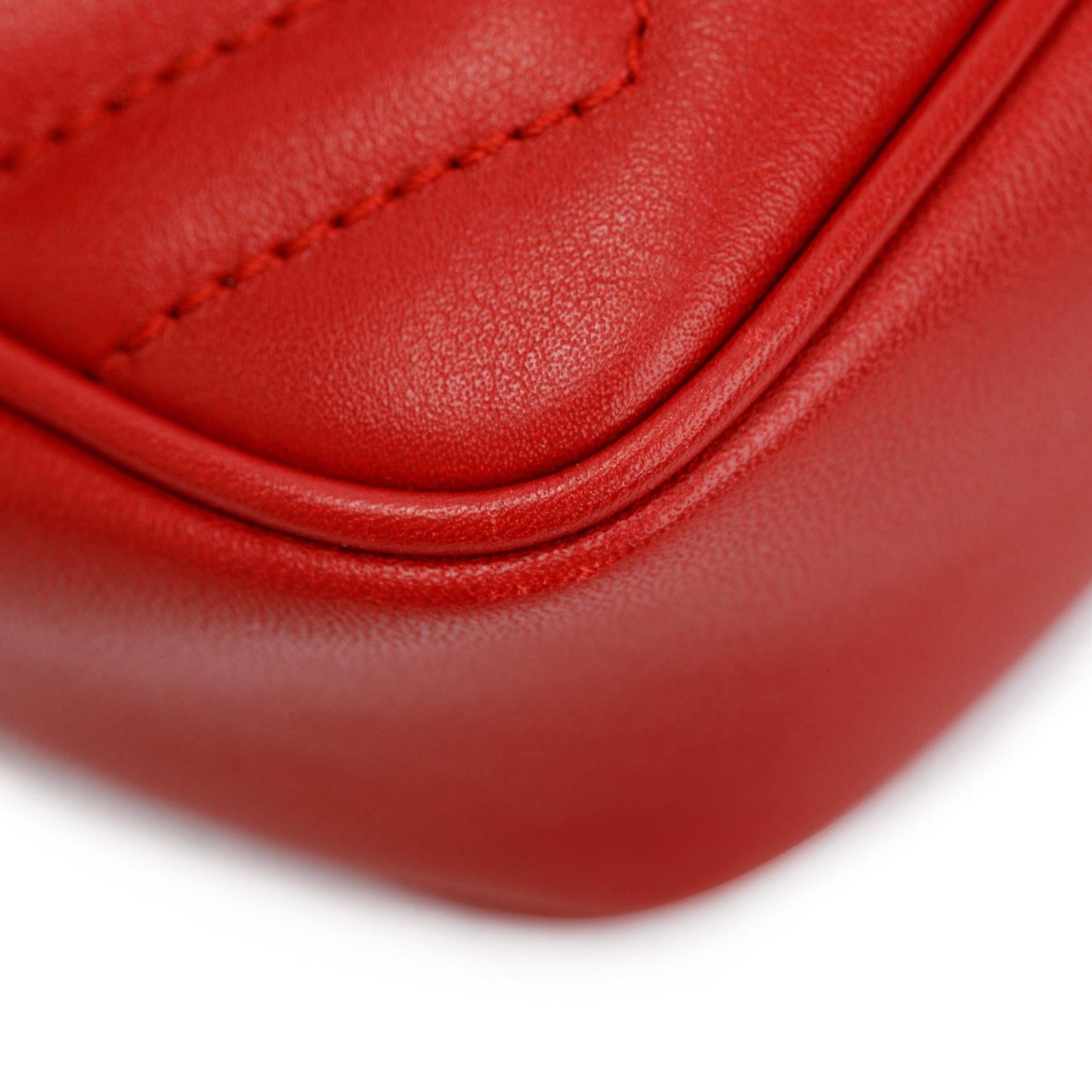 Gucci Red GG Marmont Matelasse Leather Super Mini Bag