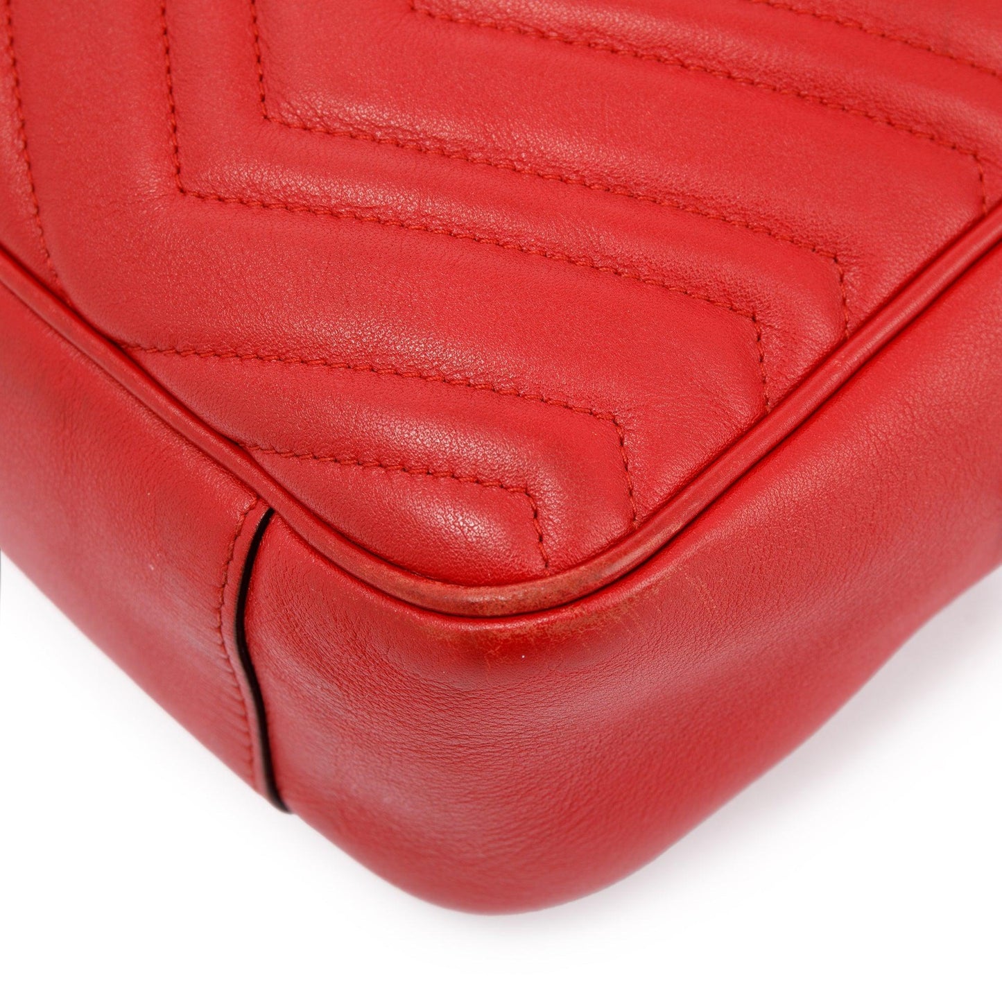 Gucci Red Medium GG Marmont Matelasse Bag